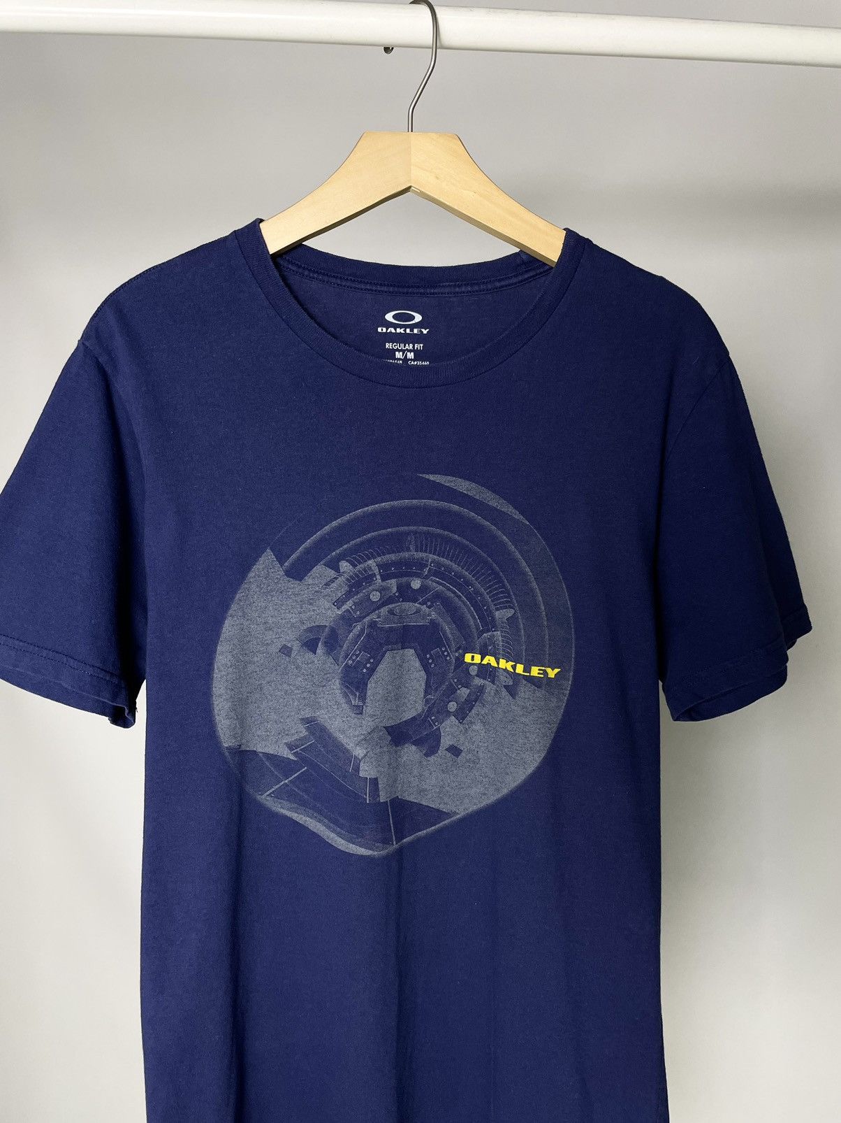 Oakley OAKLEY 🥏 Vintage 00s Supreme Robot heart tee shirt Size US M / EU 48-50 / 2 - 3 Thumbnail