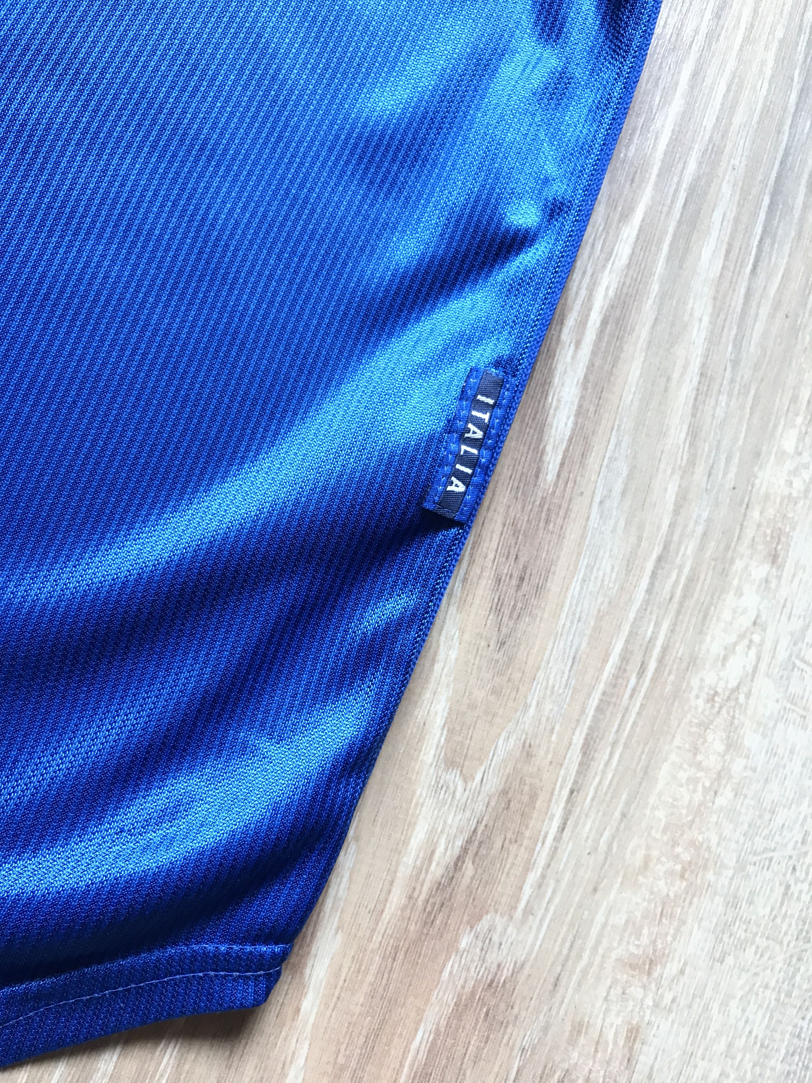 Nike × Vintage Vintage Nike Italy National Team Football Shirt 1997-1998 Size US M / EU 48-50 / 2 - 9 Thumbnail