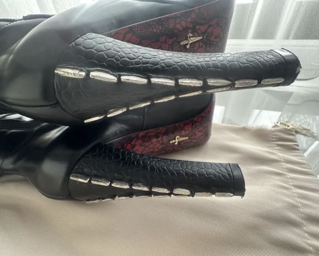 Paciotti Cesare Paciotti Dagger Heels Size US 6 / IT 36 - 7 Thumbnail