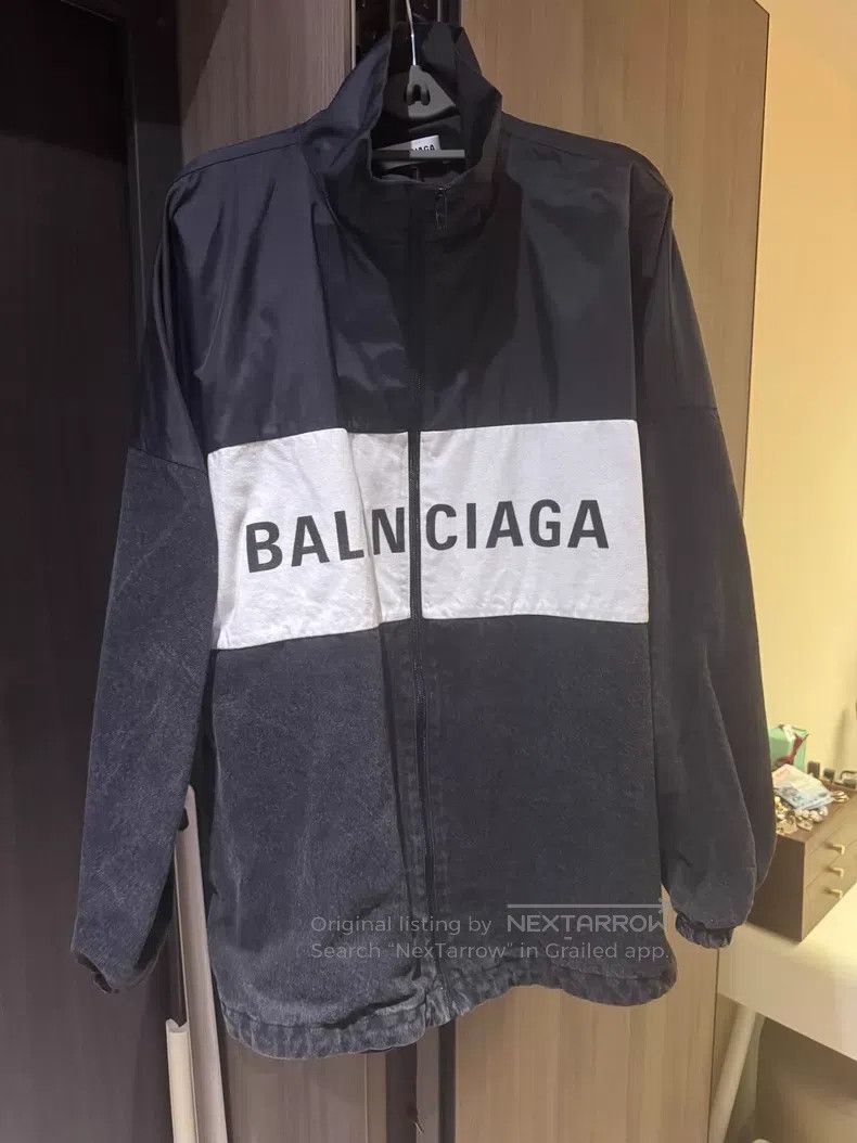 Balenciaga Balenciaga Black and White Patchwork Denim Uniform Size XS / US 0-2 / IT 36-38 - 1 Thumbnail