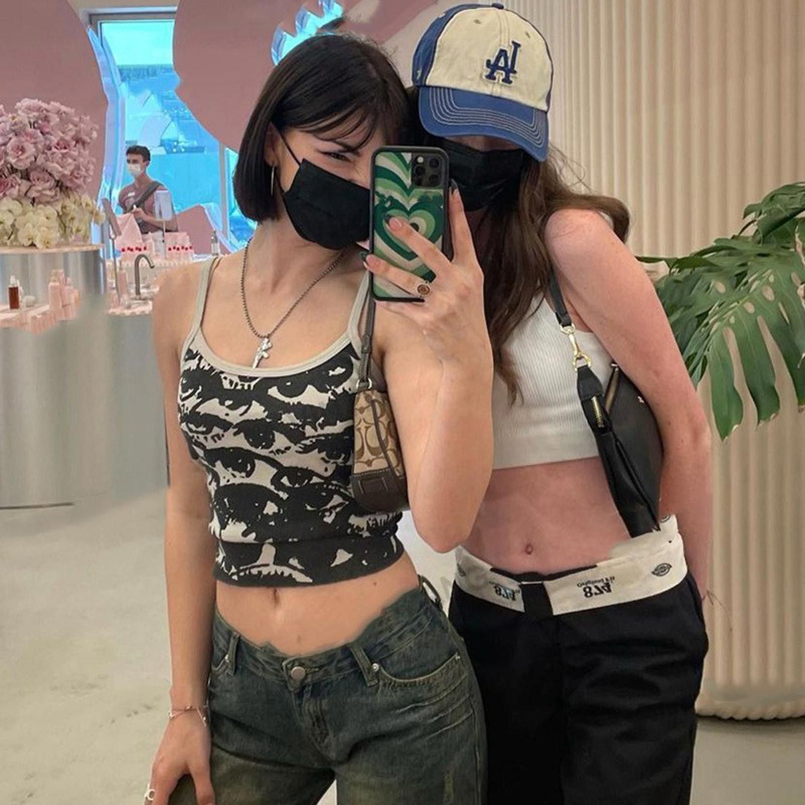 The Unbranded Brand Retro Black Y2K Print Vest Sling Hot Girl Summer Slim Top Size ONE SIZE - 1 Thumbnail