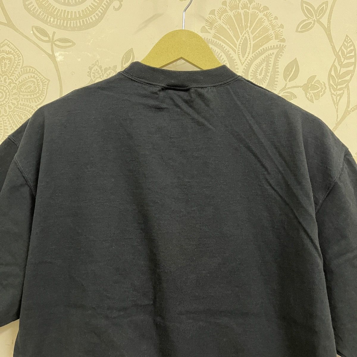 Disney Vintage Grails Mickey Mouse California Genius USA TShirt Size US L / EU 52-54 / 3 - 16 Thumbnail