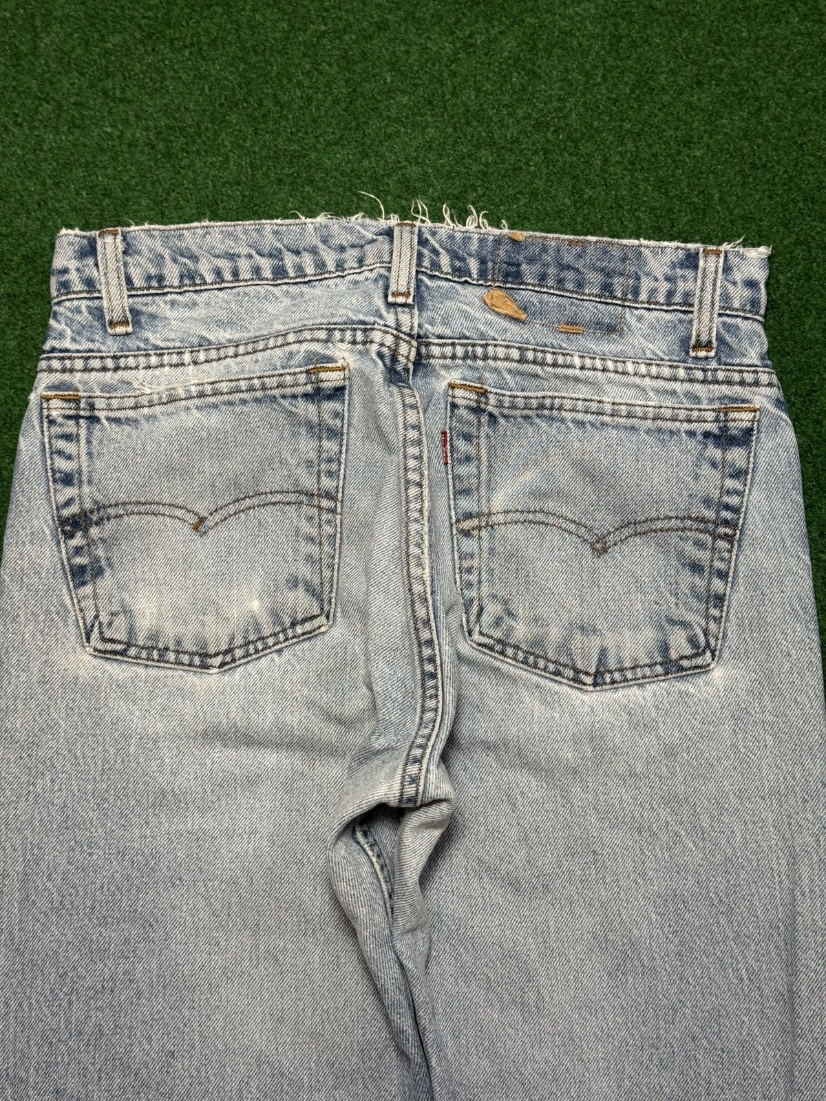 Levi's Vintage Clothing Vintage 90s Levi’s 505 Slim Straight Light Wash Denim Jeans Size US 30 / EU 46 - 2 Thumbnail