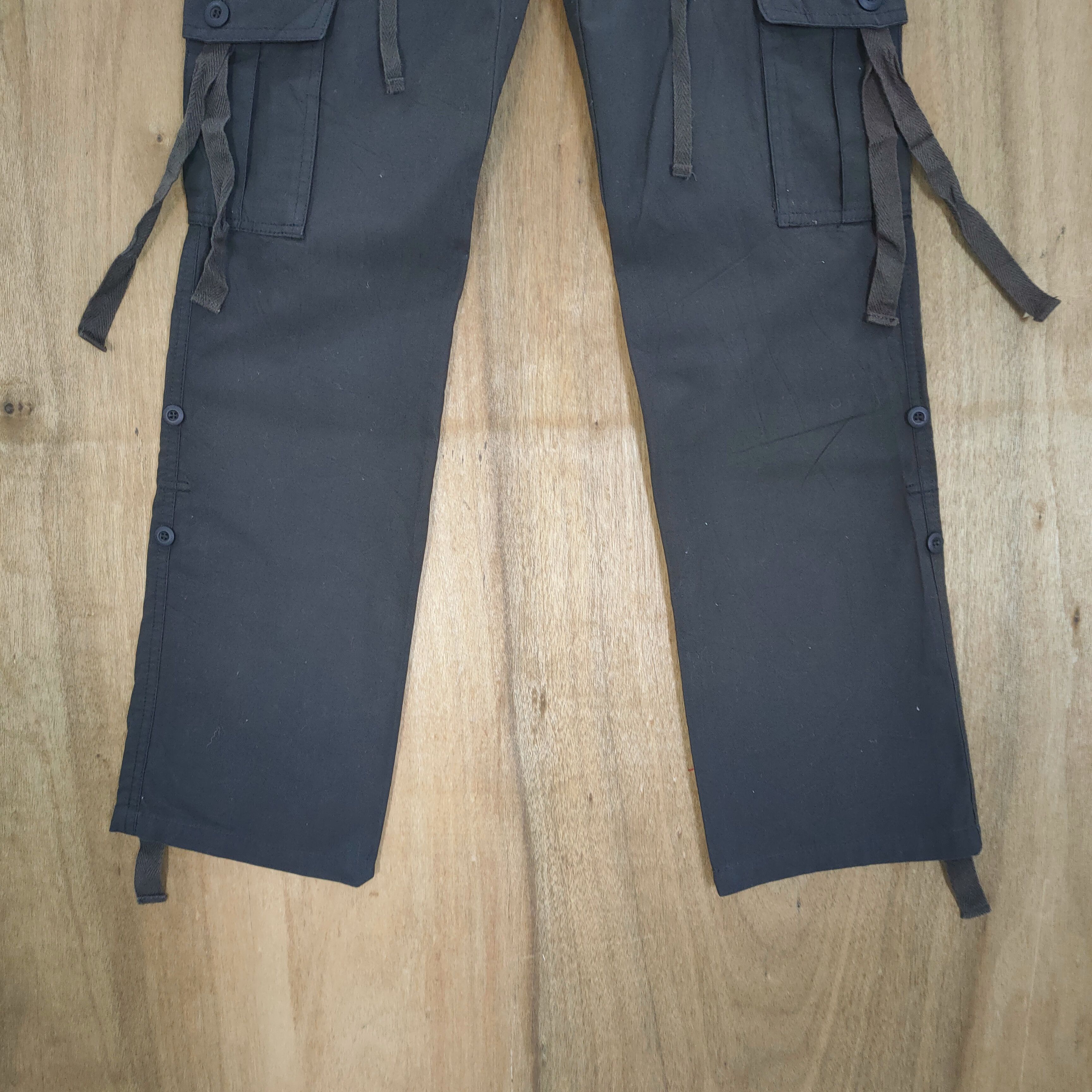 Japanese Brand JAPANESE BRAND BROWN CARGO PANTS Size US 26 / EU 42 - 4 Thumbnail