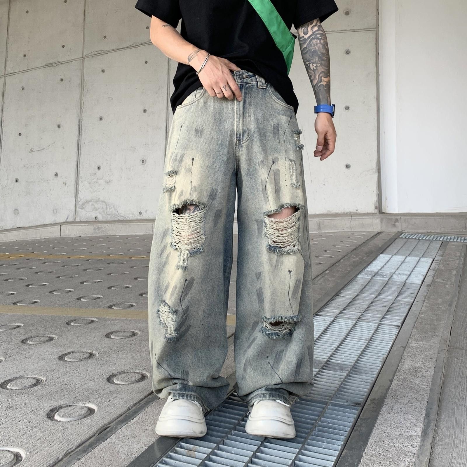 Japanese Brand Distressed Baggy Wide Leg Jeans with Paint Splatter Size US 32 / EU 48 - 7 Thumbnail