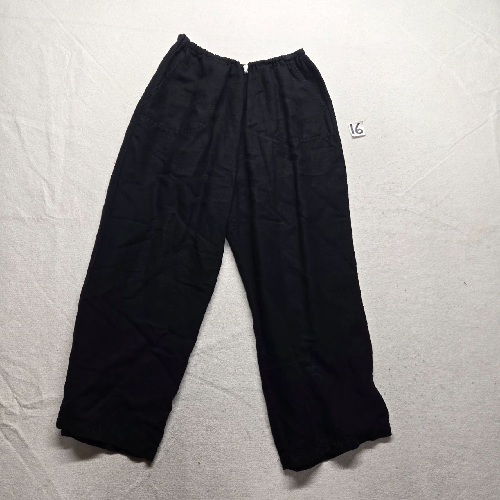 Vintage New York & Company Pants Women M Black Slim Ankle Stretch Tapered Solid Flat Front ZIP PULL ON Casual Workwear Modern Size 32" / US 10 / IT 46 - 2 Thumbnail