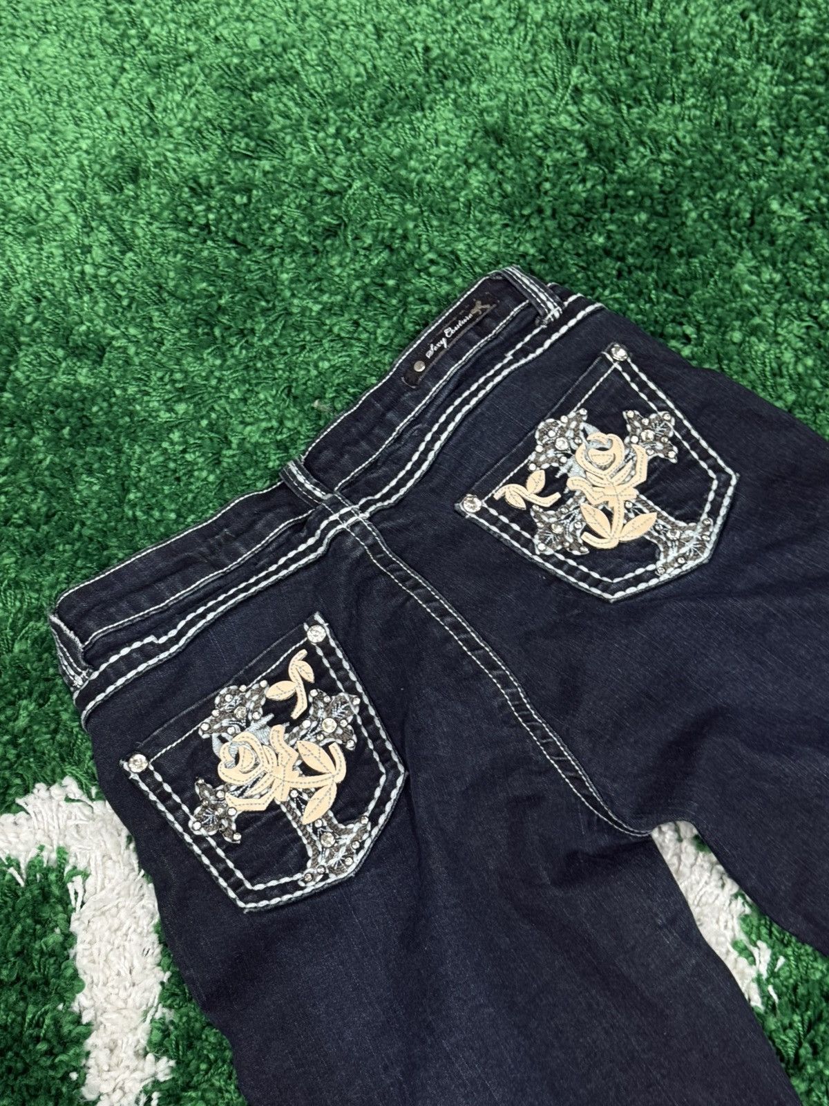 Vintage Sexy Couture Cross Rhinestone Bling Stitch Shorts Size 11 Size 34" / US 12 / IT 48 - 2 Thumbnail