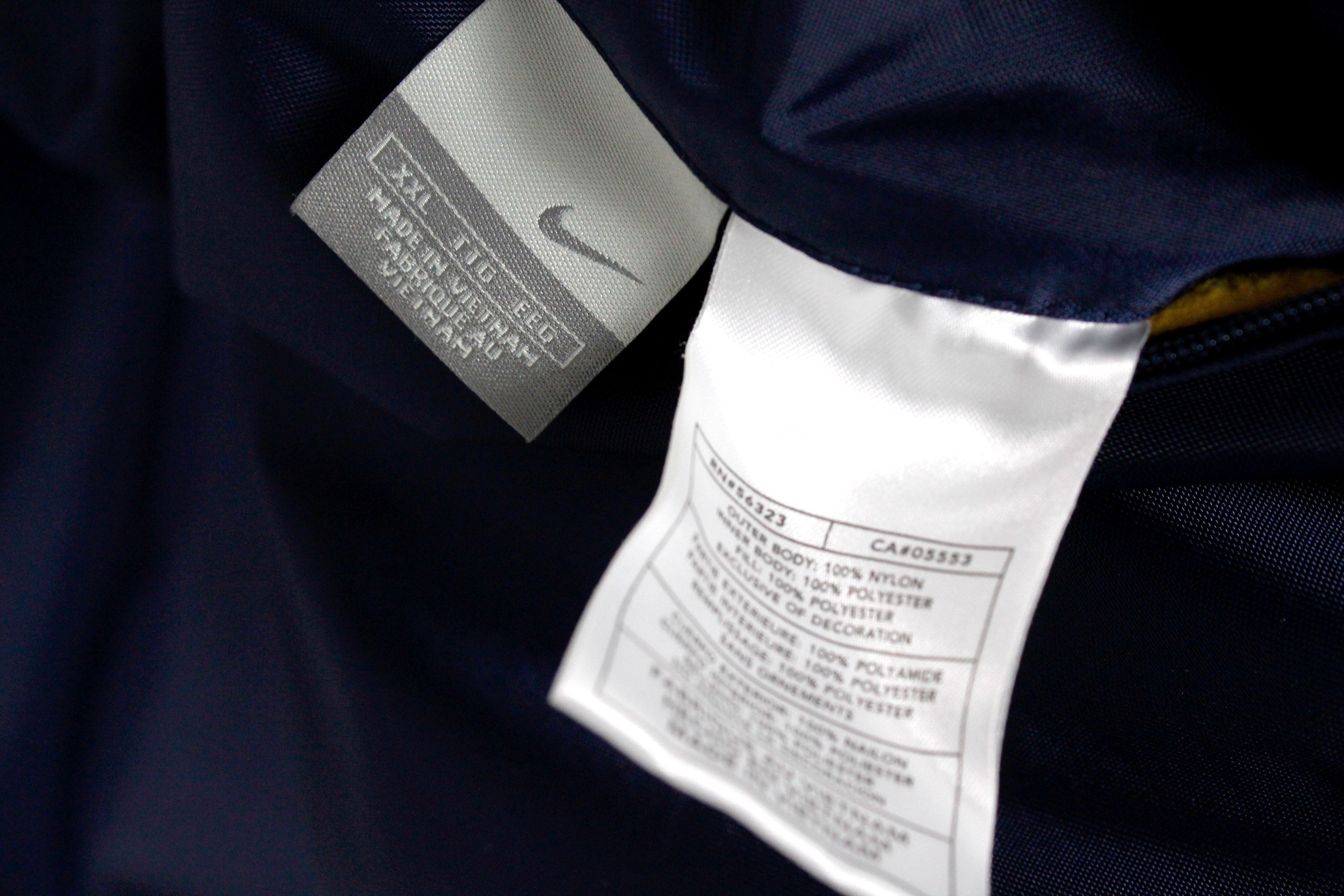 Nike Vintage 90s Nike Big Swoosh Logo Reversible Nylon Parka 90s Size US XXL / EU 58 / 5 - 8 Thumbnail