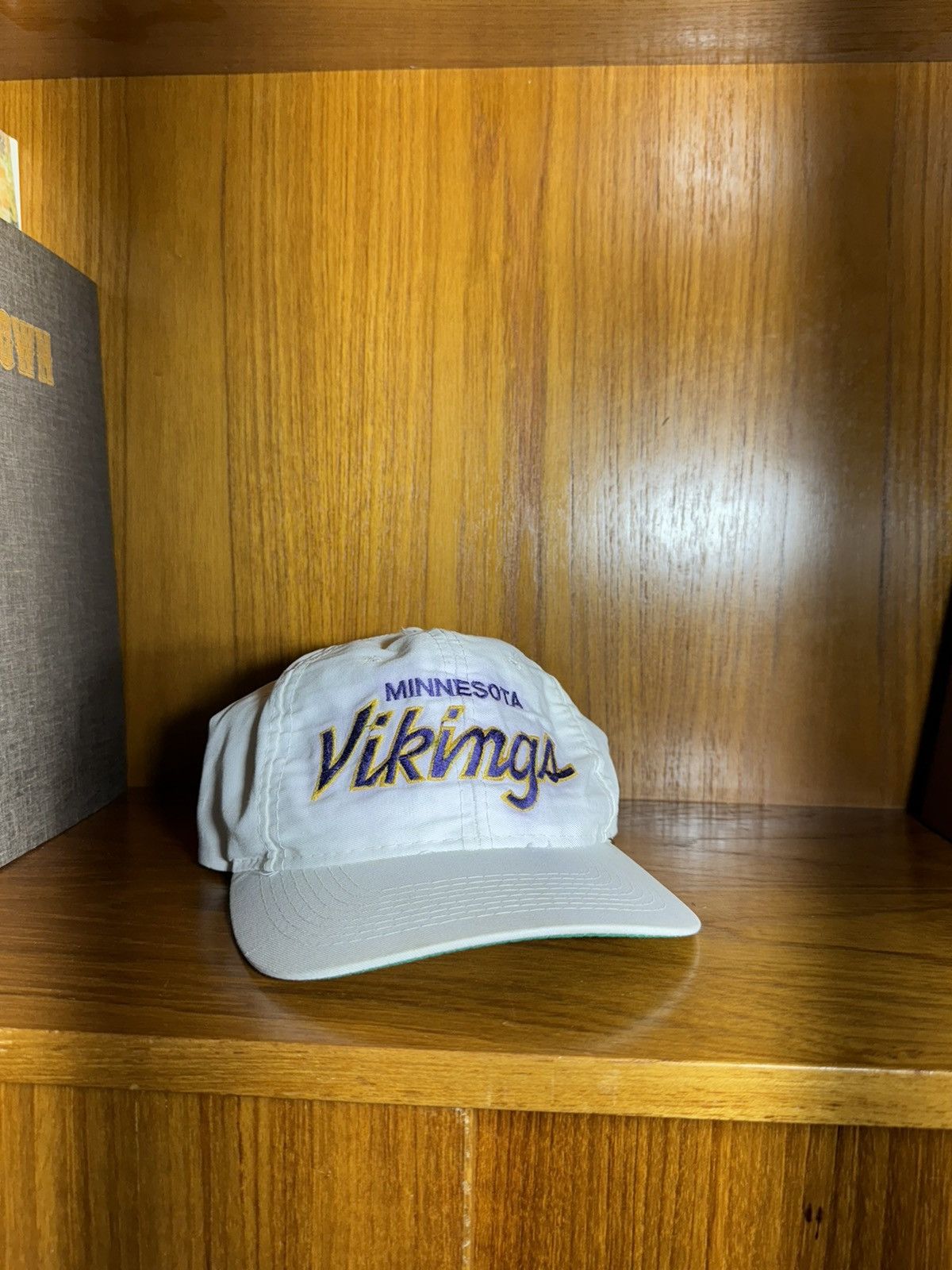 Vintage Vintage Sports Specialties Minnesota Vikings Script Size ONE SIZE - 1 Thumbnail