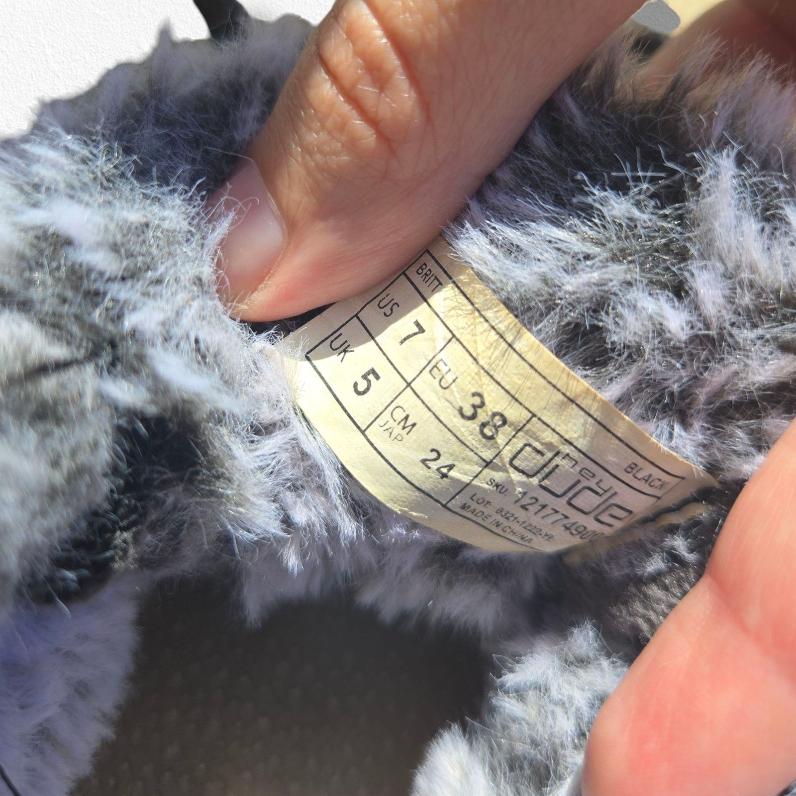 Other Hey Dude Britt Dark Gray Faux Fur Chukka Moccasins Size 7 Size US 7 / IT 37 - 9 Thumbnail
