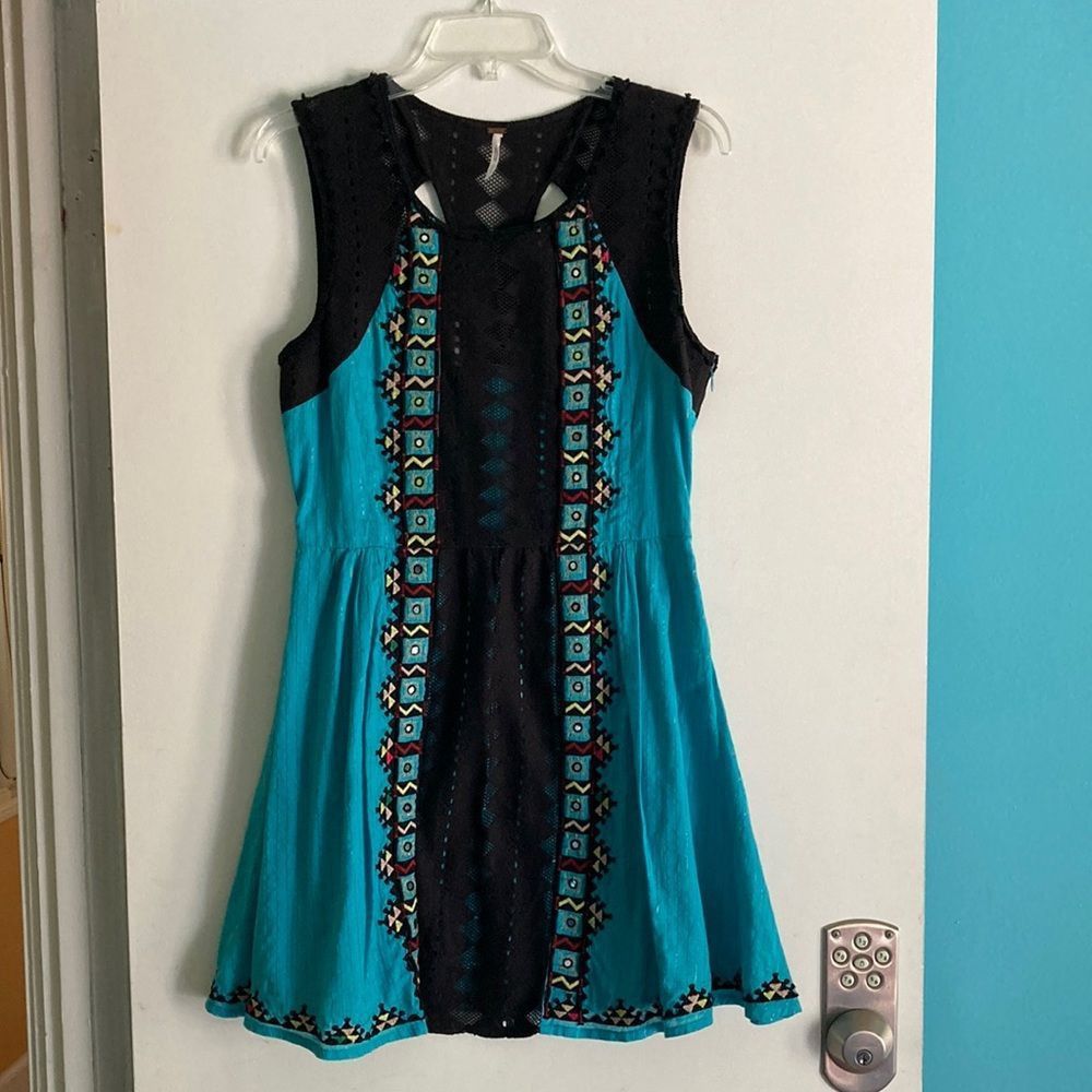 Free People Free People Size 6 Mini Fit Flare Dress S Turquoise & Black Size S / US 4 / IT 40 - 1 Thumbnail