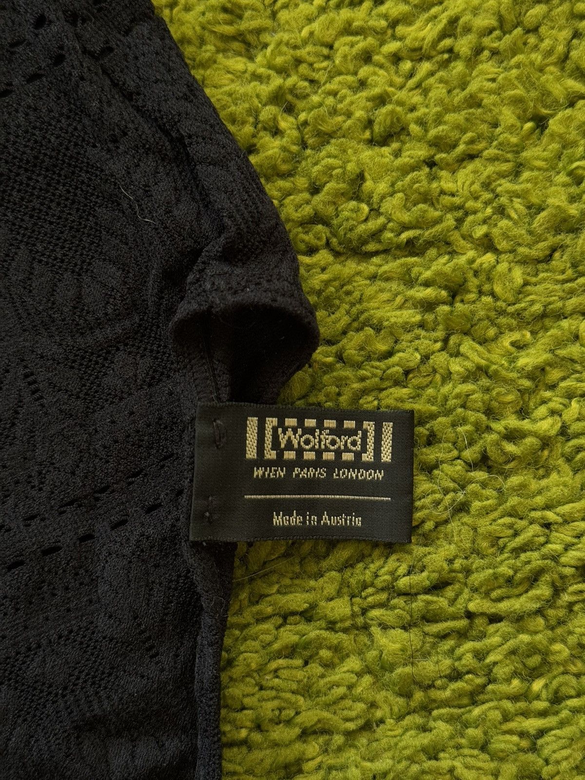 Designer × Wolford Wolford avant garde bodysuit Size M / US 6-8 / IT 42-44 - 4 Thumbnail