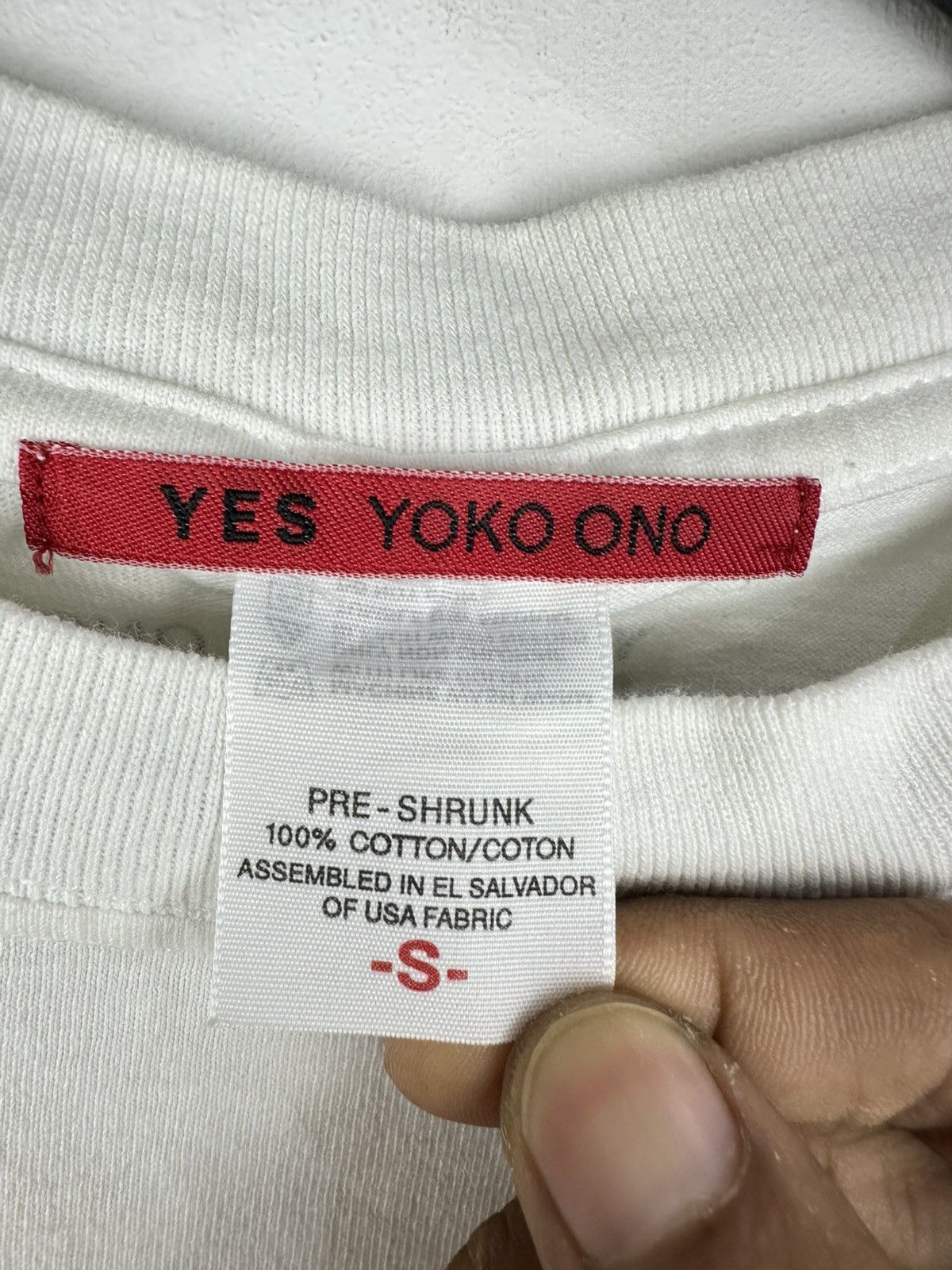 Band Tees × Vintage Vintage 2004 Yoko Ono War Is Over Photo Archive Tee Size US S / EU 44-46 / 1 - 6 Thumbnail