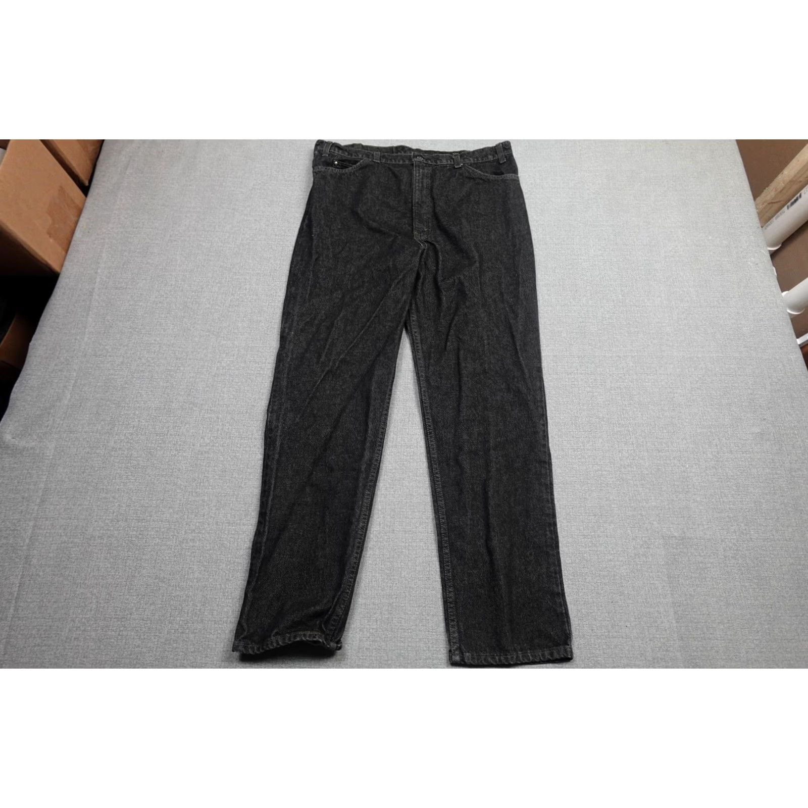 Levi's VINTAGE Levi's 540 Relaxed Jeans Mens 40x32 Gray Charcoal Denim Heavyweight Straight Jeans Mens 40x32 Gray Charcoal Wash 5-Pocket Denim USA Size US 40 / EU 56 - 3 Thumbnail