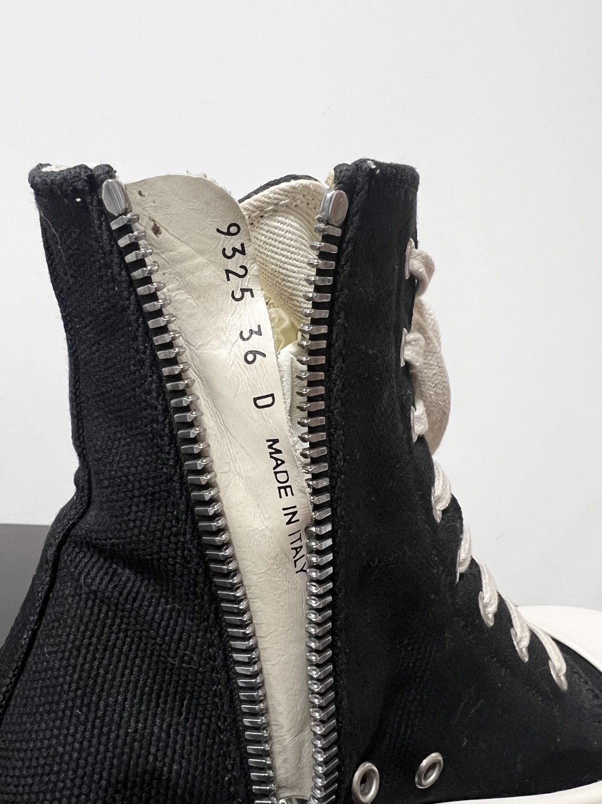 Rick Owens Drkshdw Rick owens ramones high top sneakers sz 36 Size US 6 / IT 36 - 9 Thumbnail