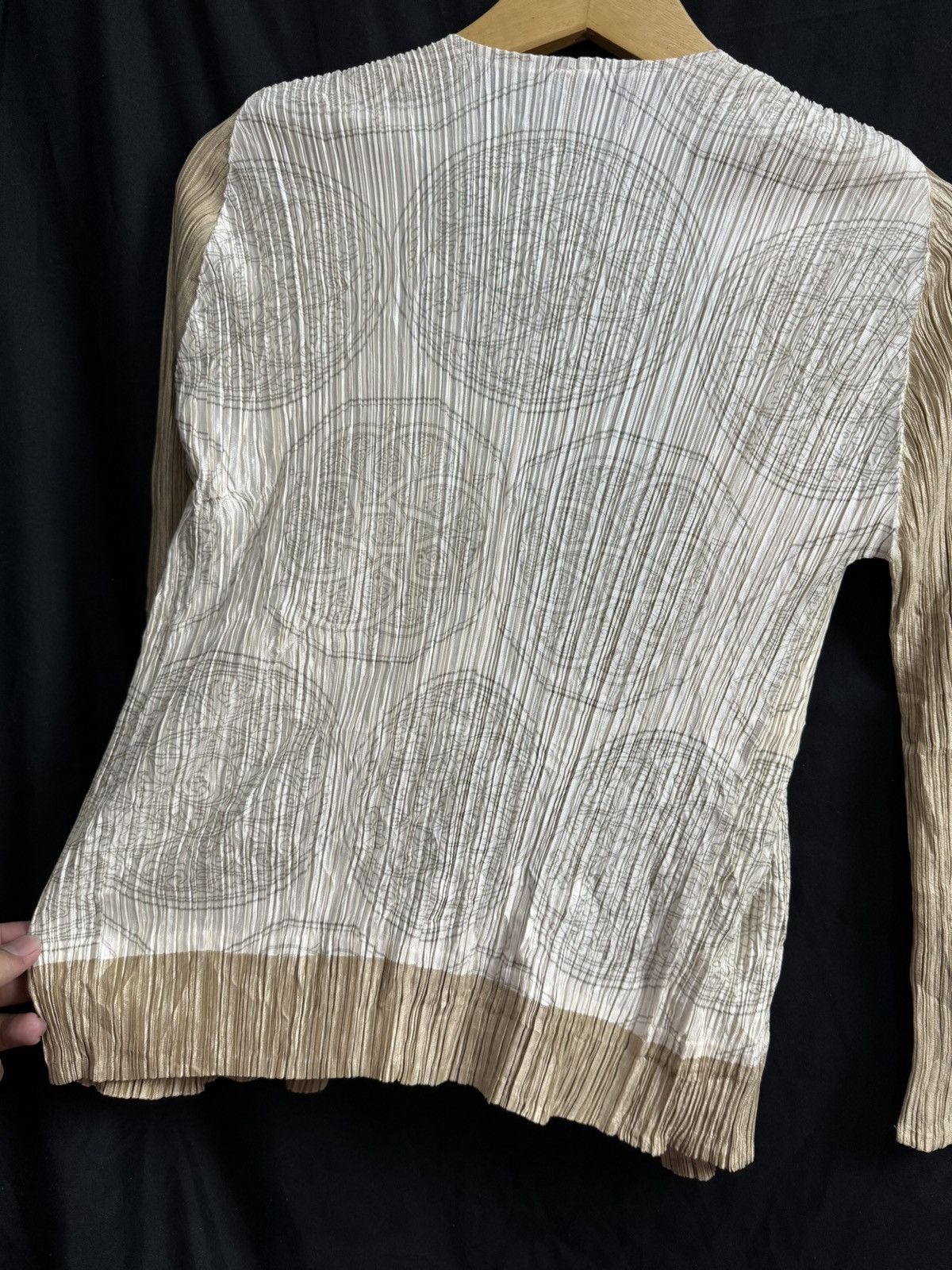 Homme Plisse Issey Miyake × Issey Miyake × Pleats Please Issey Miyake Issey Miyake Pleats Please Cardigan All Over Art Size M / US 6-8 / IT 42-44 - 4 Thumbnail