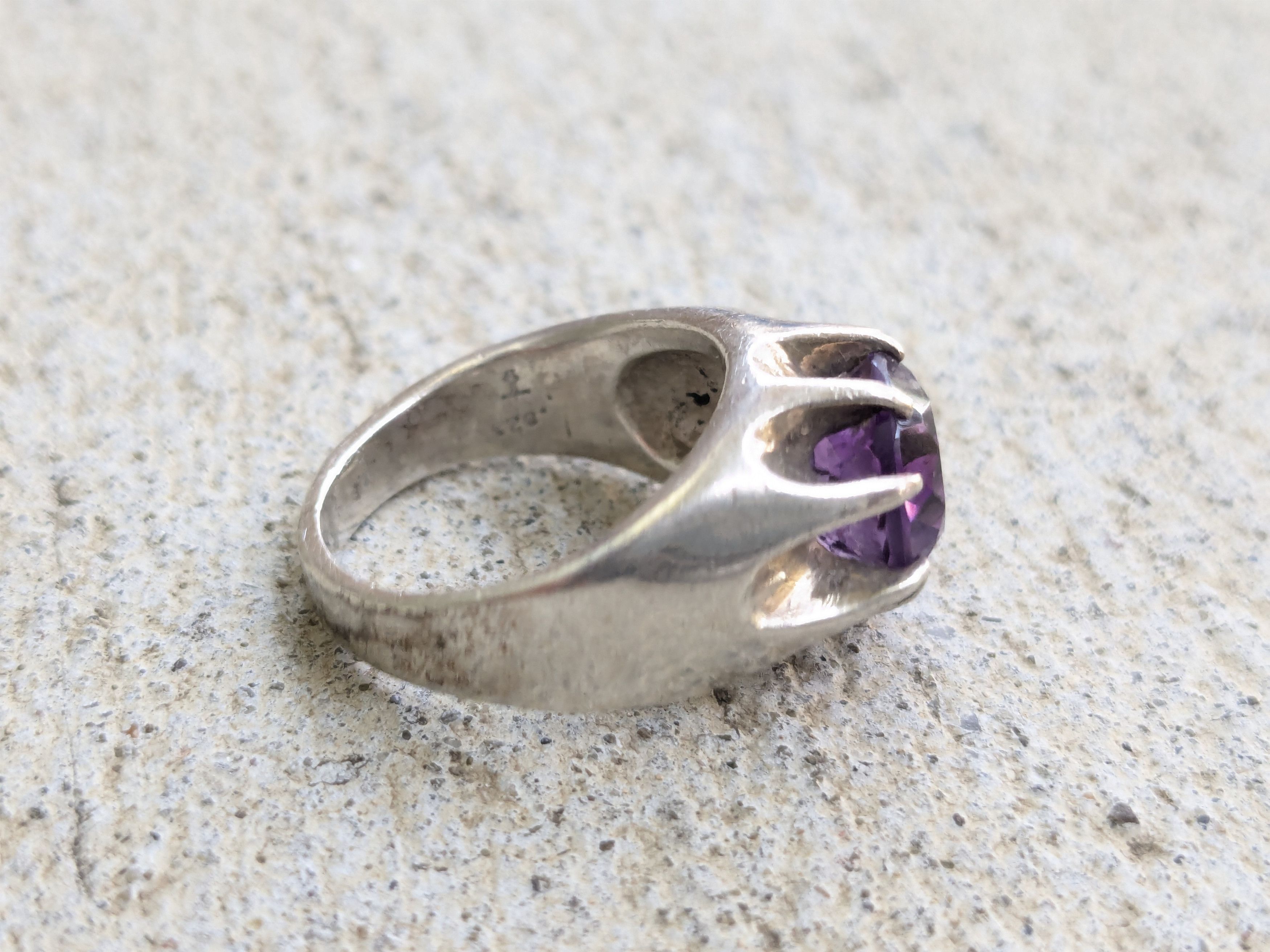 Other Vintage Sterling Silver Ring Purple Amethyst 7 Round Faceted Size ONE SIZE - 7 Thumbnail