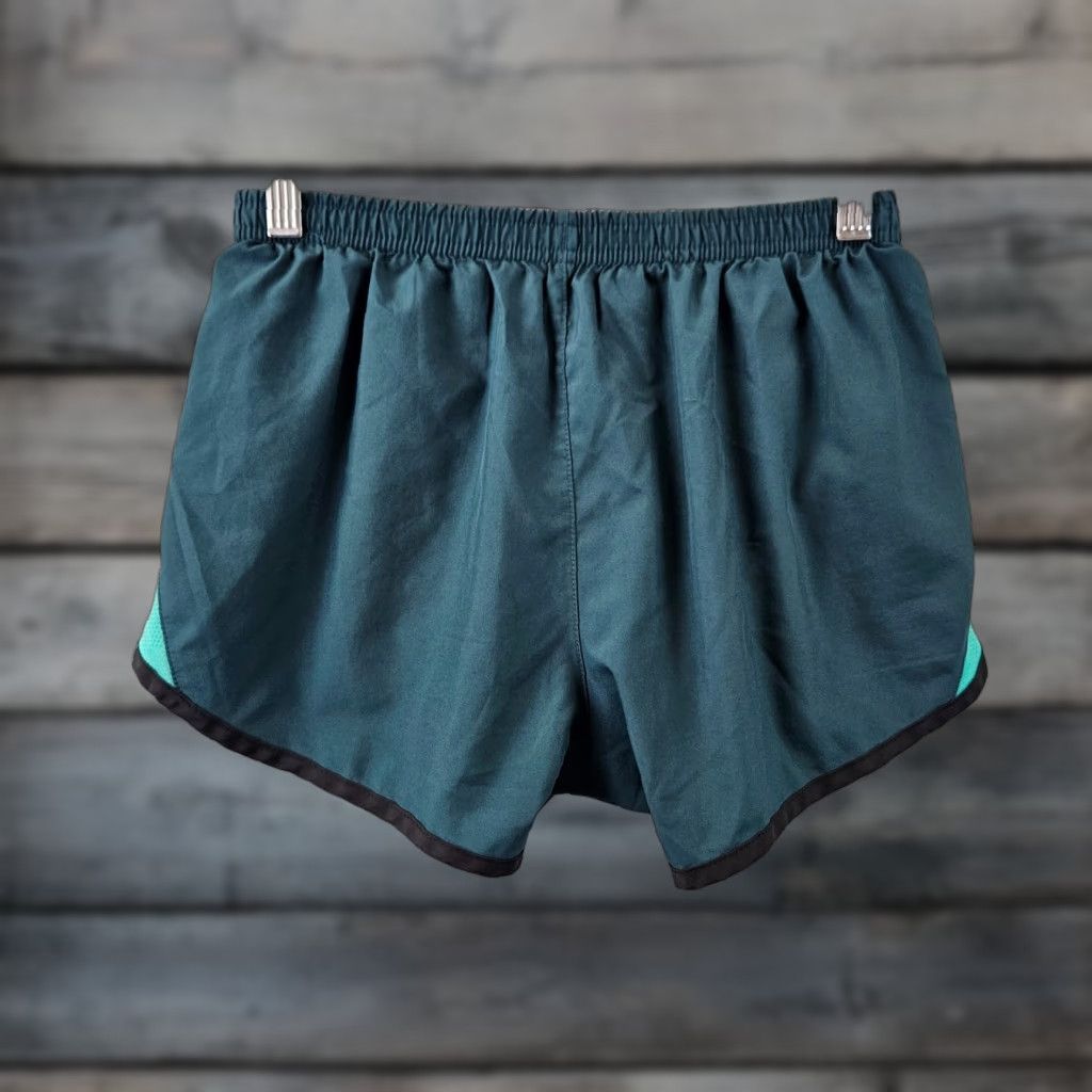 Nike Nike Womens Shorts Sz Small Green Teal Mid Rise Pull On Athletic 3 Inseam Size 28" / US 6 / IT 42 - 1 Thumbnail