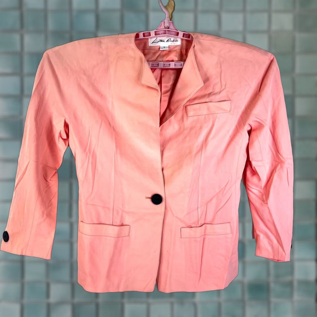 Vintage VINTAGE Lillie Rubin Blazer Womens Size 12 Pink Wool Blazer Size XL / US 12-14 / IT 48-50 - 1 Thumbnail