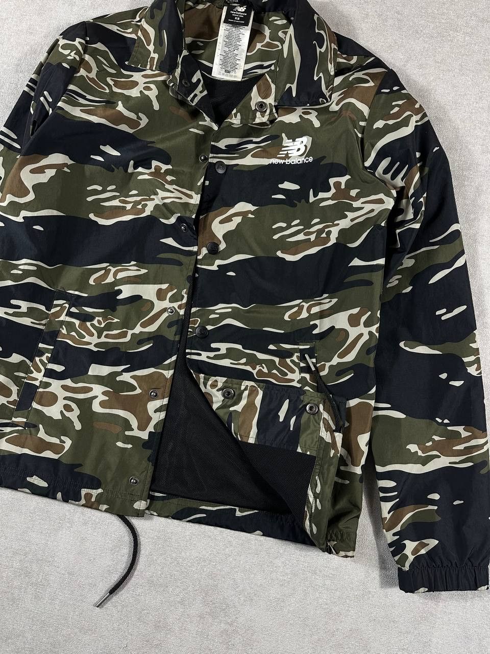 New Balance New Balance Camo Coach Jacket Size US S / EU 44-46 / 1 - 3 Thumbnail