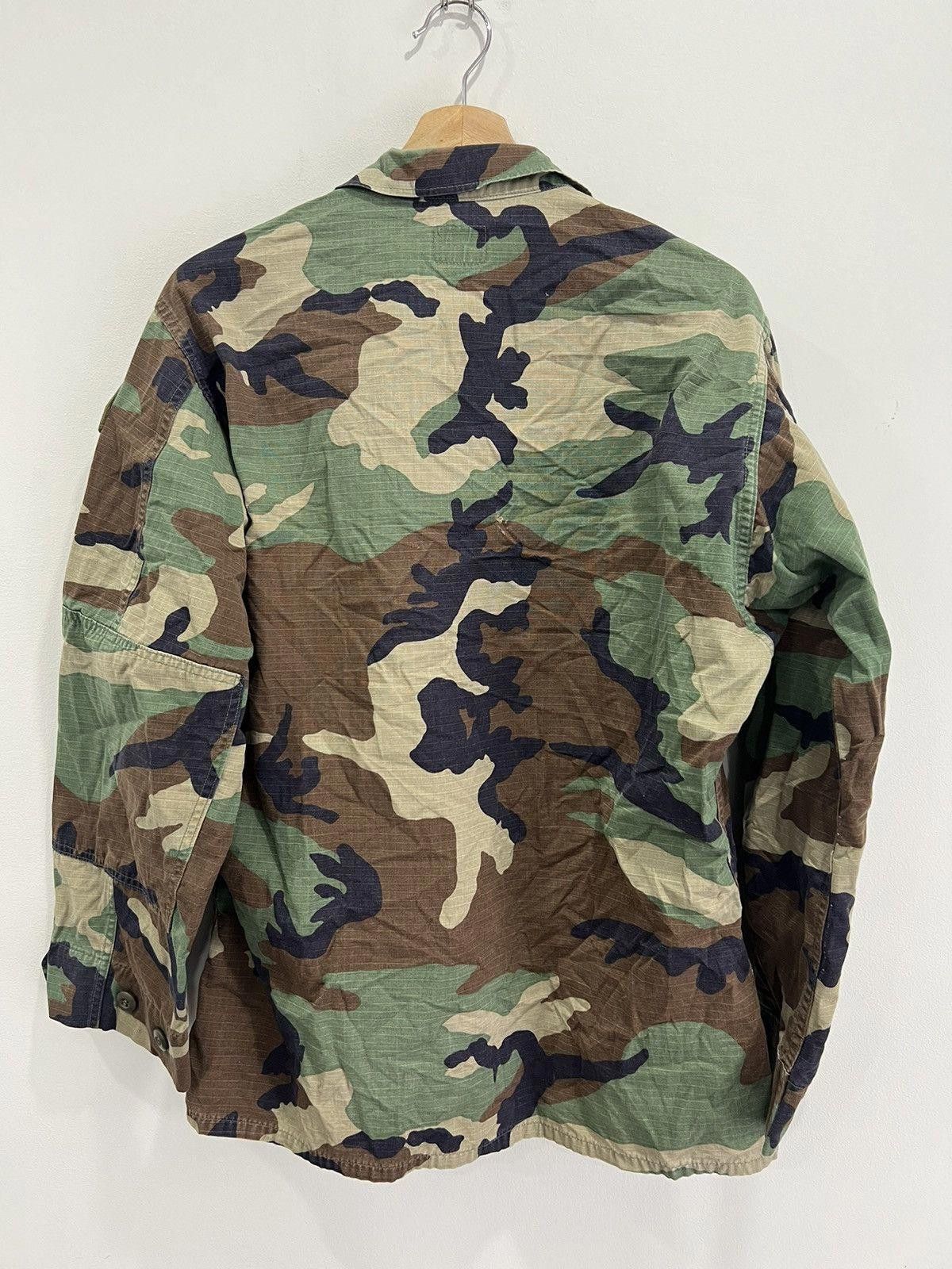 Vintage Vintage Military Camo Army Light Jacket Size US M / EU 48-50 / 2 - 3 Thumbnail