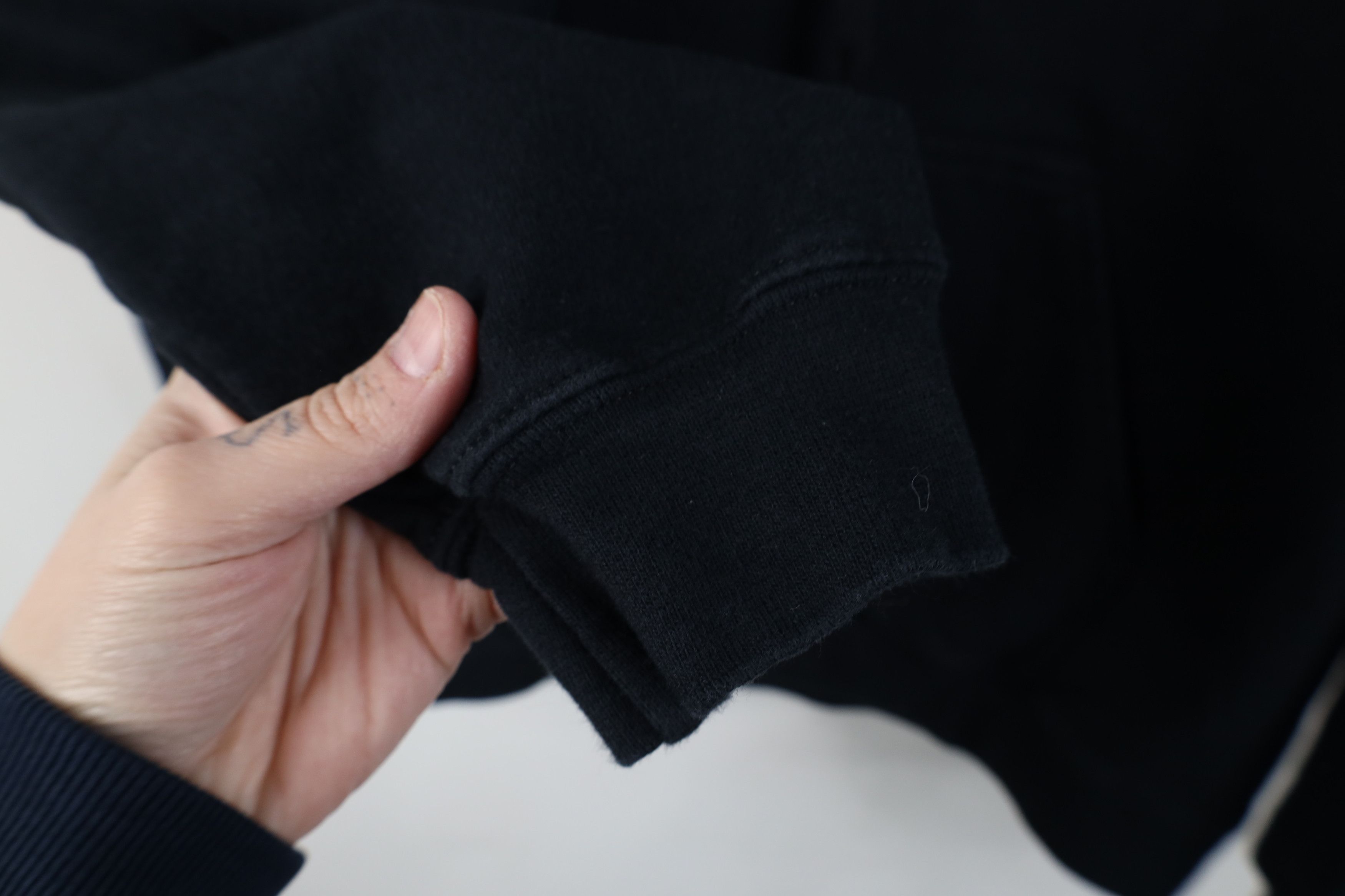 Vintage Vintage Y2K Streetwear Heavyweight Hoodie Sweatshirt Black Size US M / EU 48-50 / 2 - 9 Thumbnail