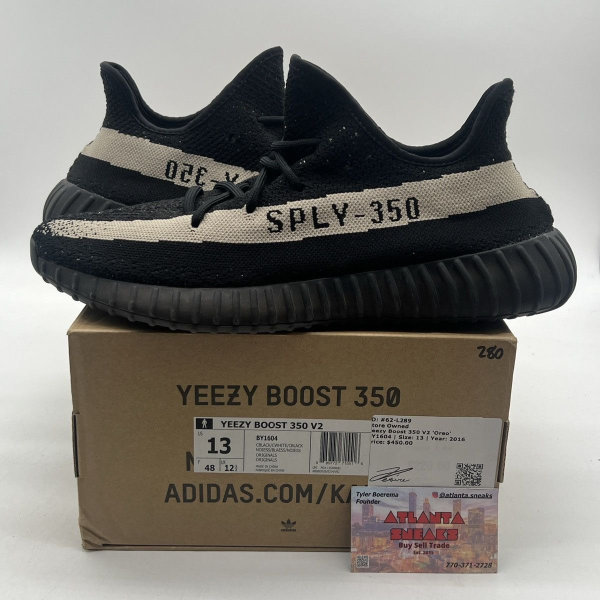 Adidas Yeezy boost 350 Oreo Size US 13 / EU 46 - 1 Thumbnail
