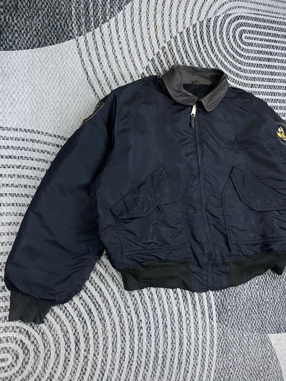 Alpha Industries 🔥STEAL Vintage Alpha Industries Leather Collar Bomber Jacket Size US XL / EU 56 / 4 - 4 Thumbnail
