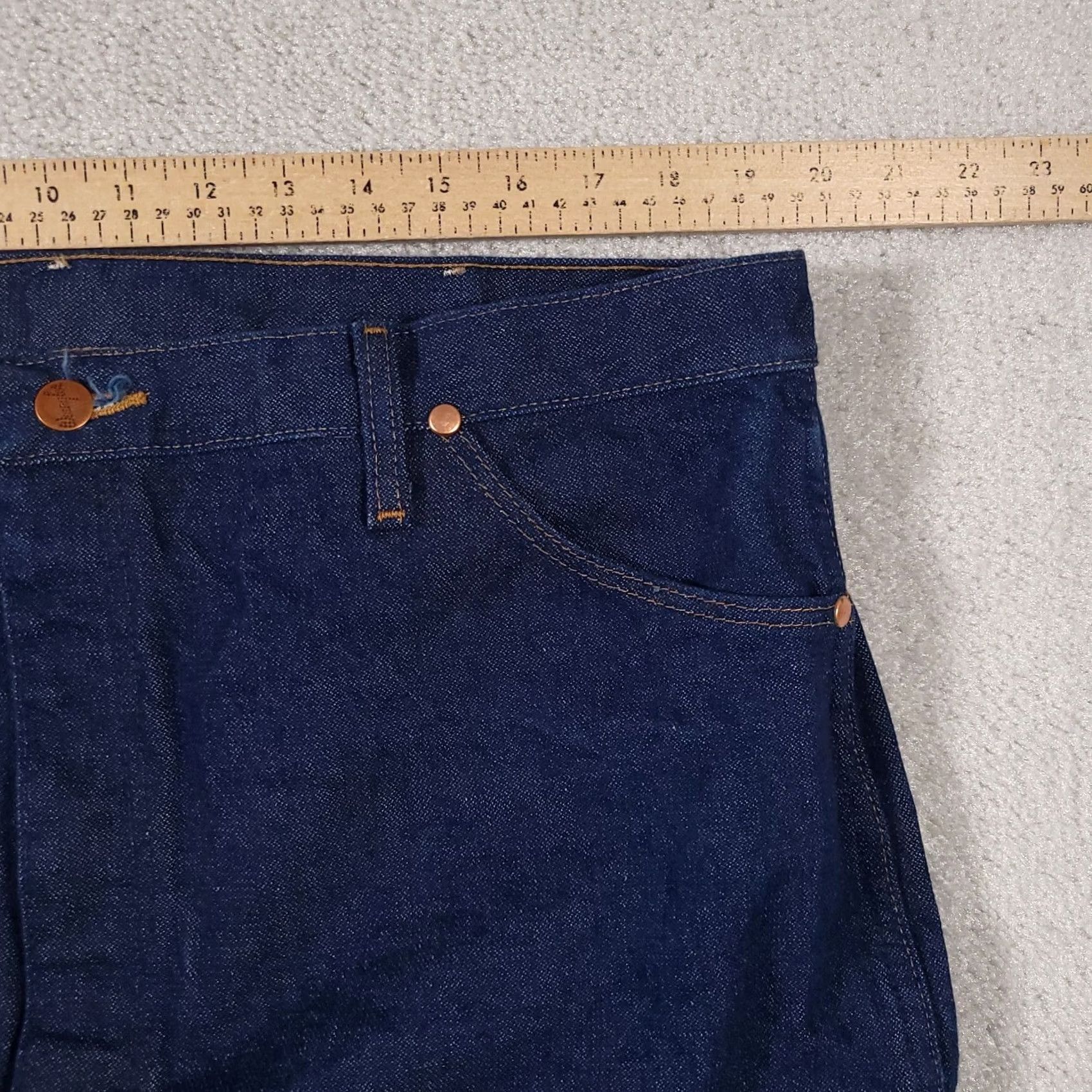 Wrangler Vtg Rigid Wrangler Cowboy Cut 13MWZ Original Fit Jeans Mens 40x30 Dark Wash - Used Condition Size US 40 / EU 56 - 7 Thumbnail