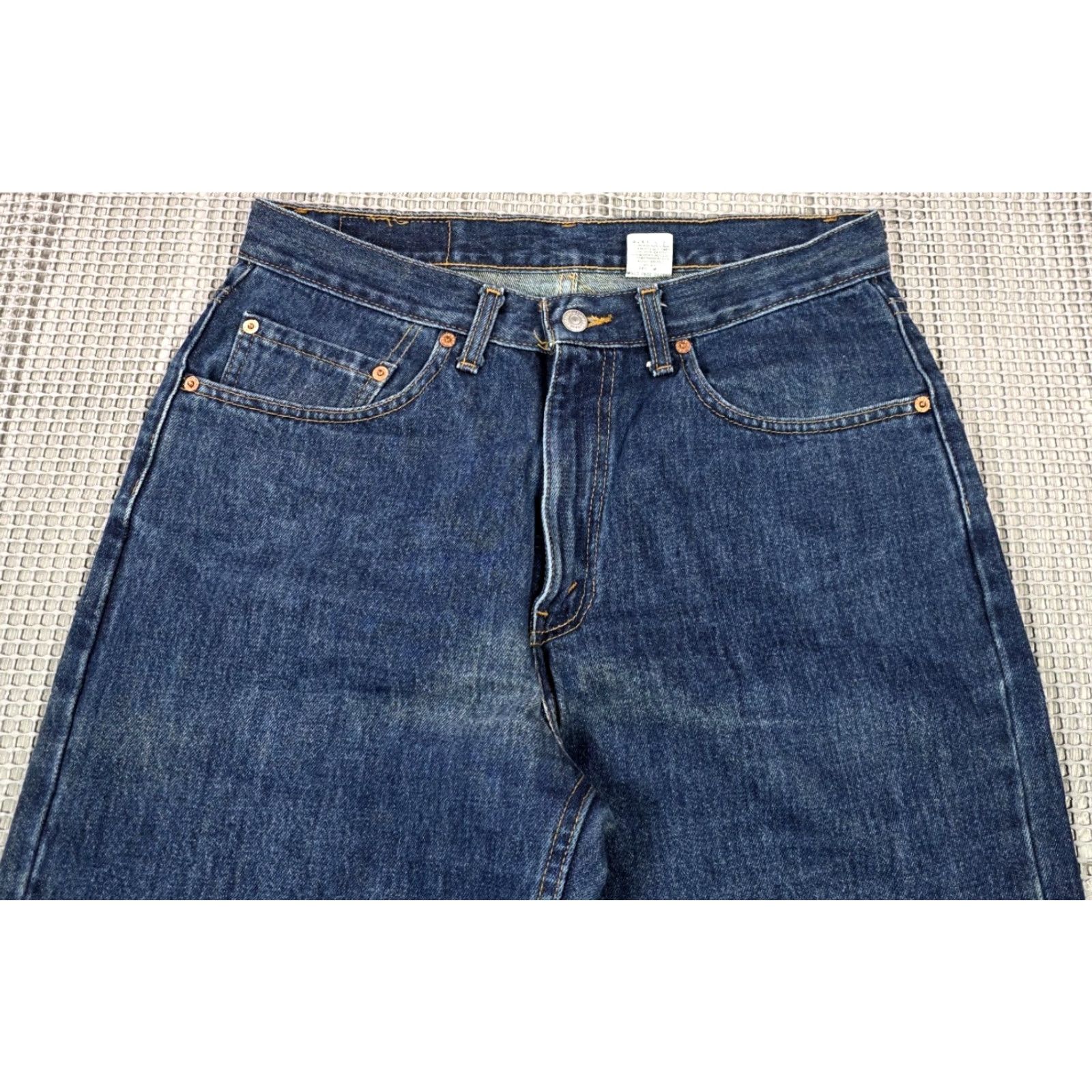 Levi's VINTAGE Levi's Jeans Mens 33X30 Blue Relaxed Fit 550 Tapered Leg Distress Fade Wash 100% Cotton Denim Modern/Regular Mens Size US 33 - 3 Thumbnail