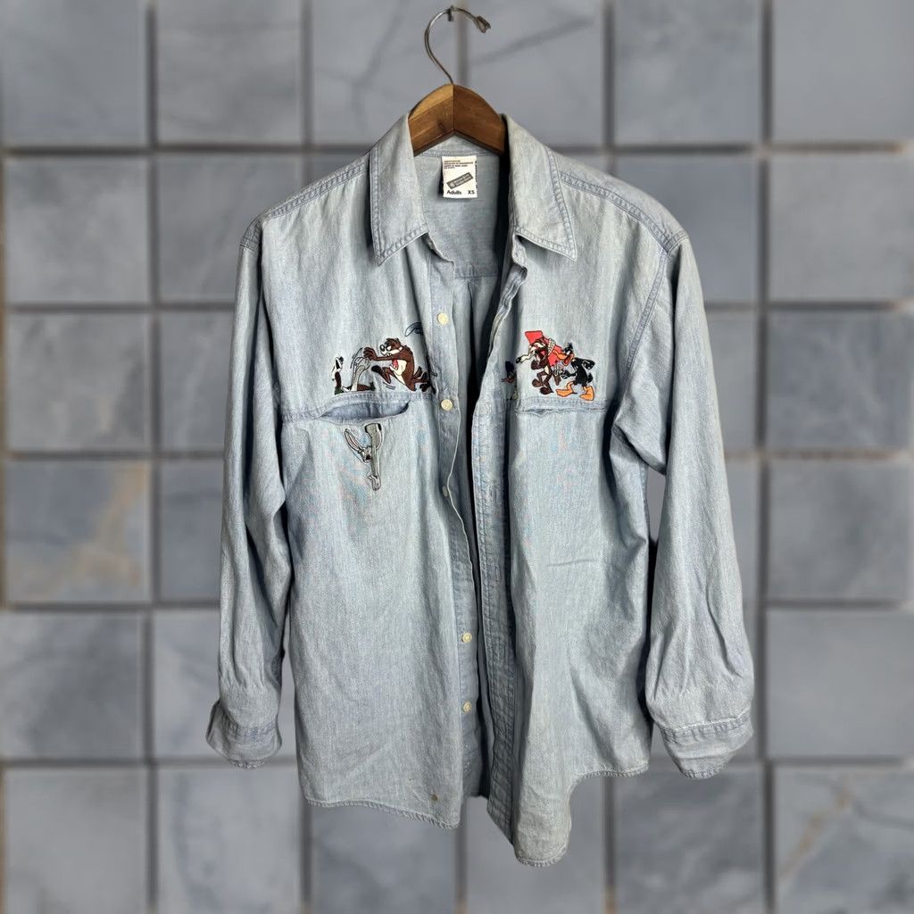 Vintage VINTAGE Warner Bros Studio Store Shirt Mens XS Denim Looney Tunes Embroidered Size US XS / EU 42 / 0 - 1 Thumbnail