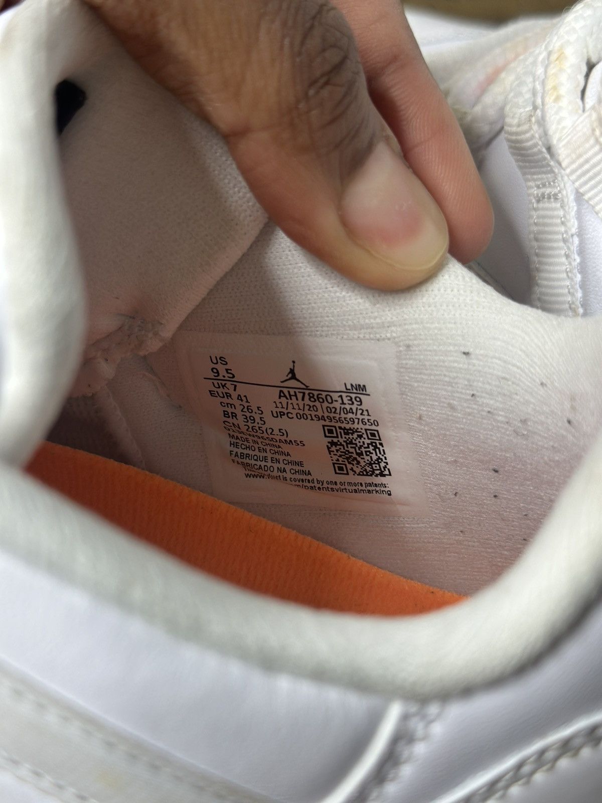 Jordan Brand Jordan 11 Retro Low Size US 9.5 / IT 39.5 - 12 Thumbnail