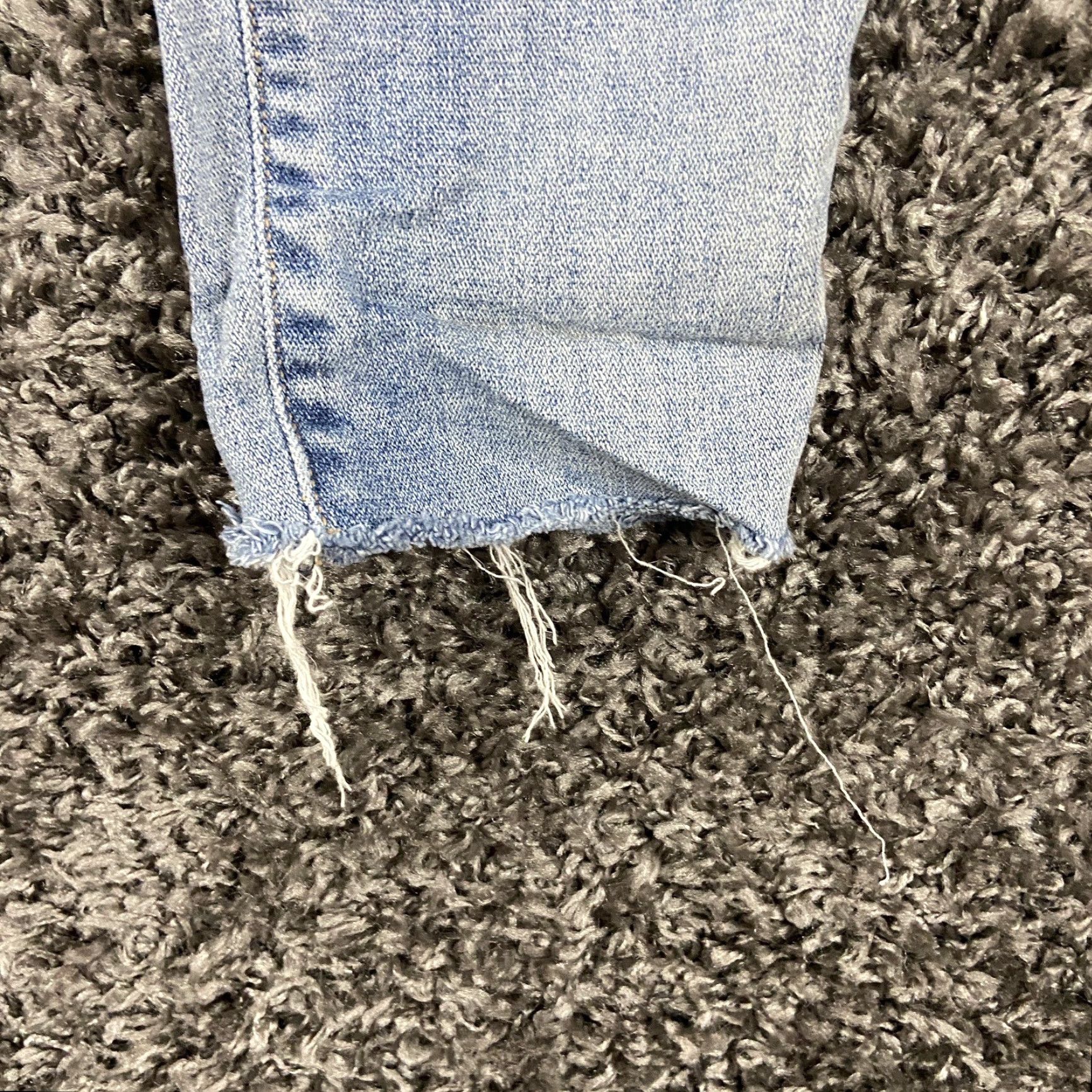 American Eagle Outfitters American Eagle Jeans Women’s Hi-Rise Super Stretch Begging Crop Distress Blue 4 Size 27" / US 4 / IT 40 - 2 Thumbnail