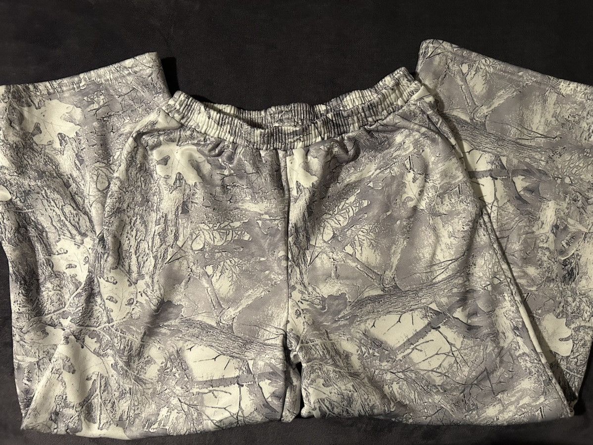 Other Baggy White Camo Sweatpants Size US 36 / EU 52 - 2 Thumbnail