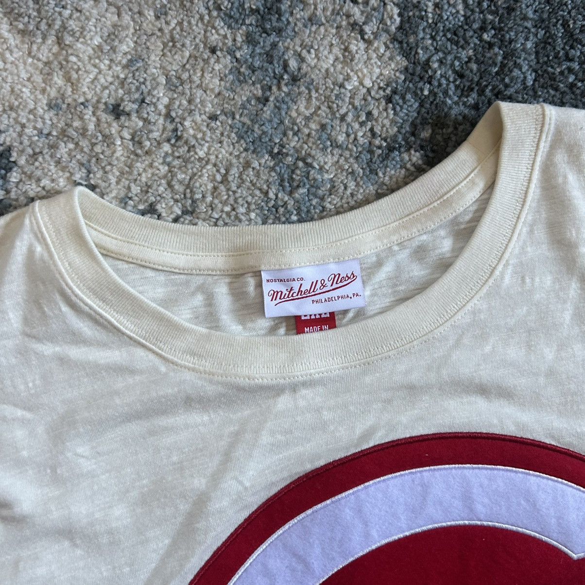 Mitchell & Ness SLUBBY HEAVYWEiGHT 2XL CiNCiNNATi REDS FELT LOGO PATCH TEE Size US XXL / EU 58 / 5 - 5 Thumbnail