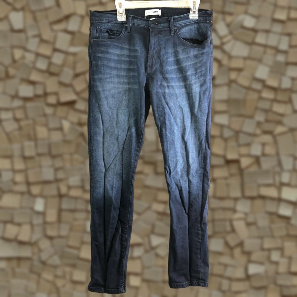 Fashion Nova Fashion Nova Mens Size 34 Mid Rise Straight Denim Jeans Blue Size US 34 / EU 50 - 1 Thumbnail