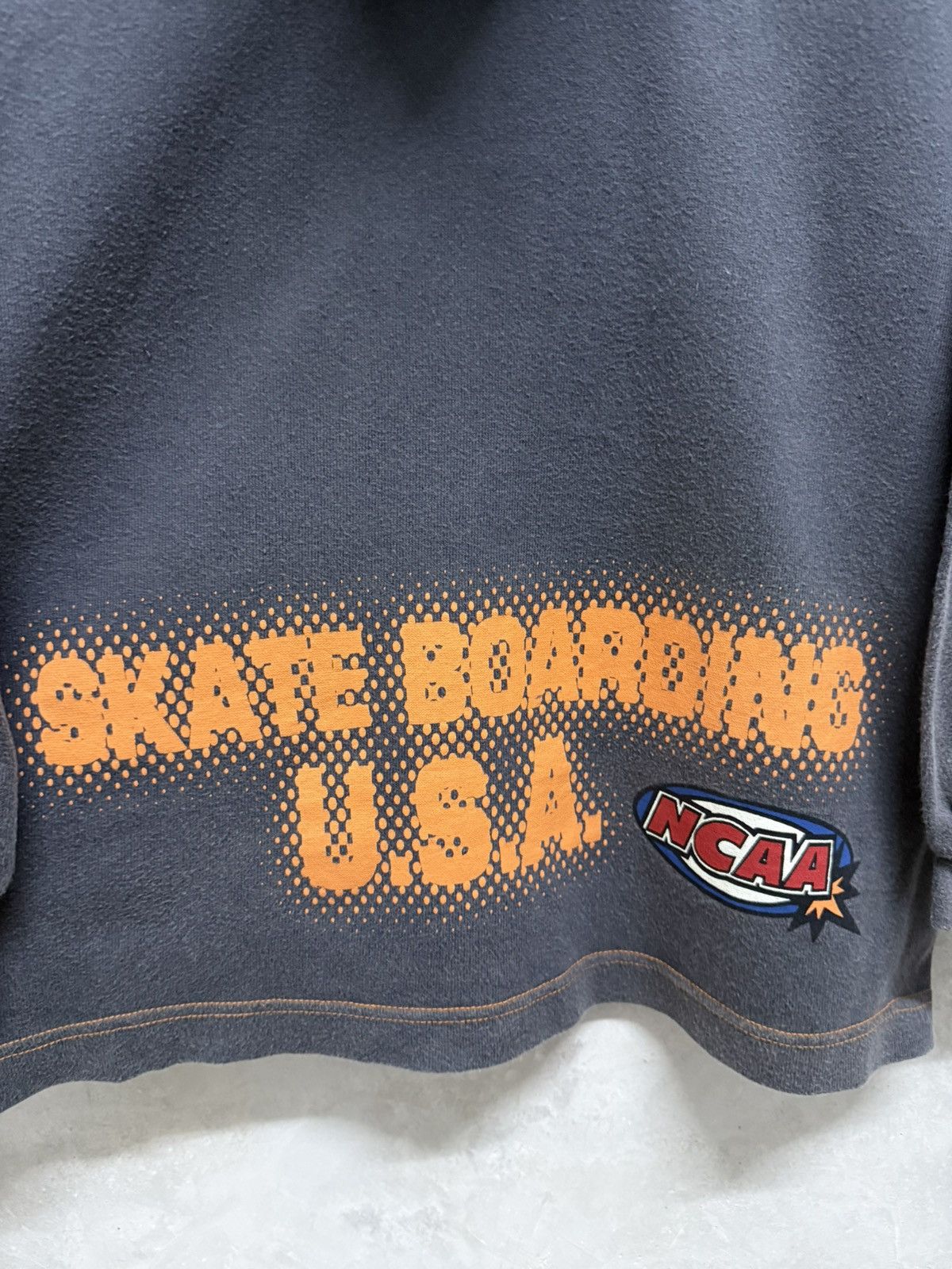 NCAA 2000s NCAA Generation Street Gear College Hoodie Size US L / EU 52-54 / 3 - 5 Thumbnail