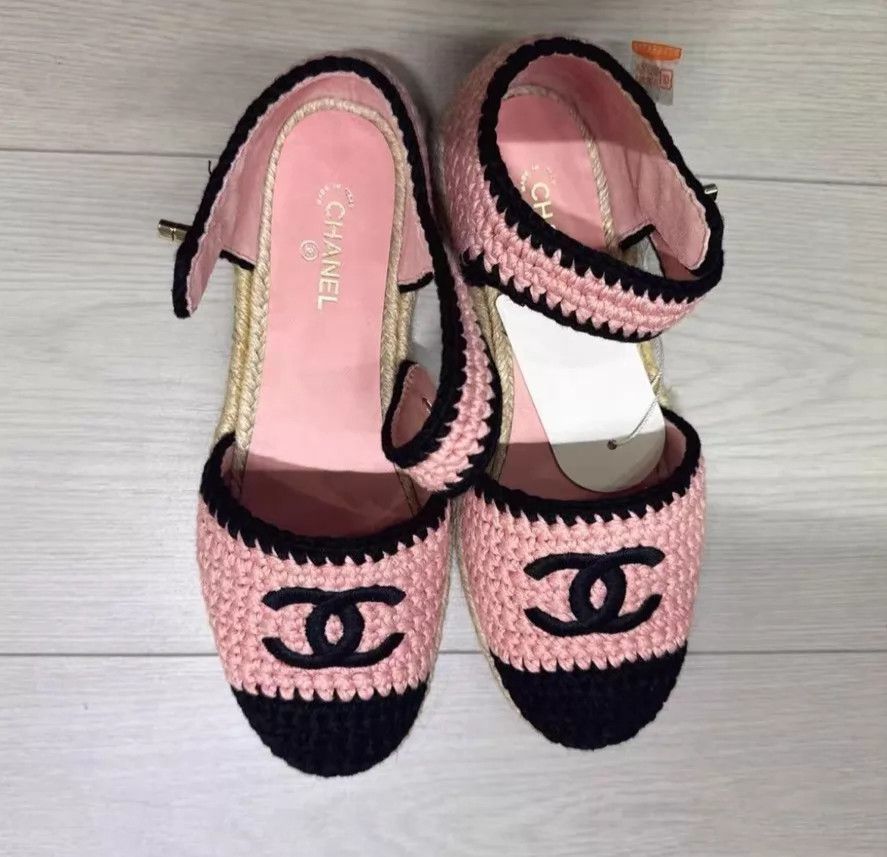 Chanel Chanel Women's Sandals 39 Size US 8.5 / IT 38.5 - 1 Thumbnail