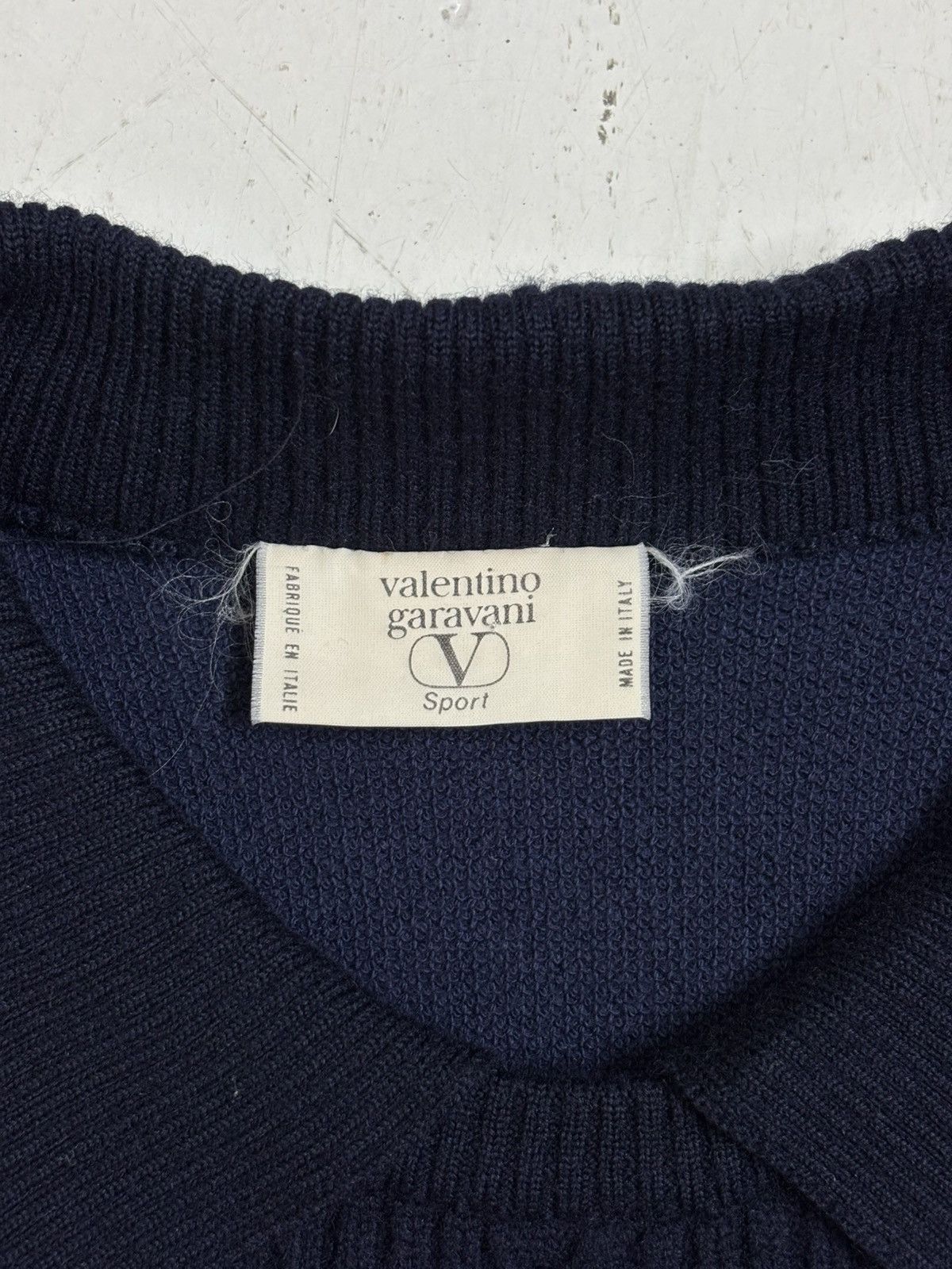 Valentino 🚨FINAL DROP🚨Valentino Garavani Pullover Knitwear Size M / US 6-8 / IT 42-44 - 7 Thumbnail