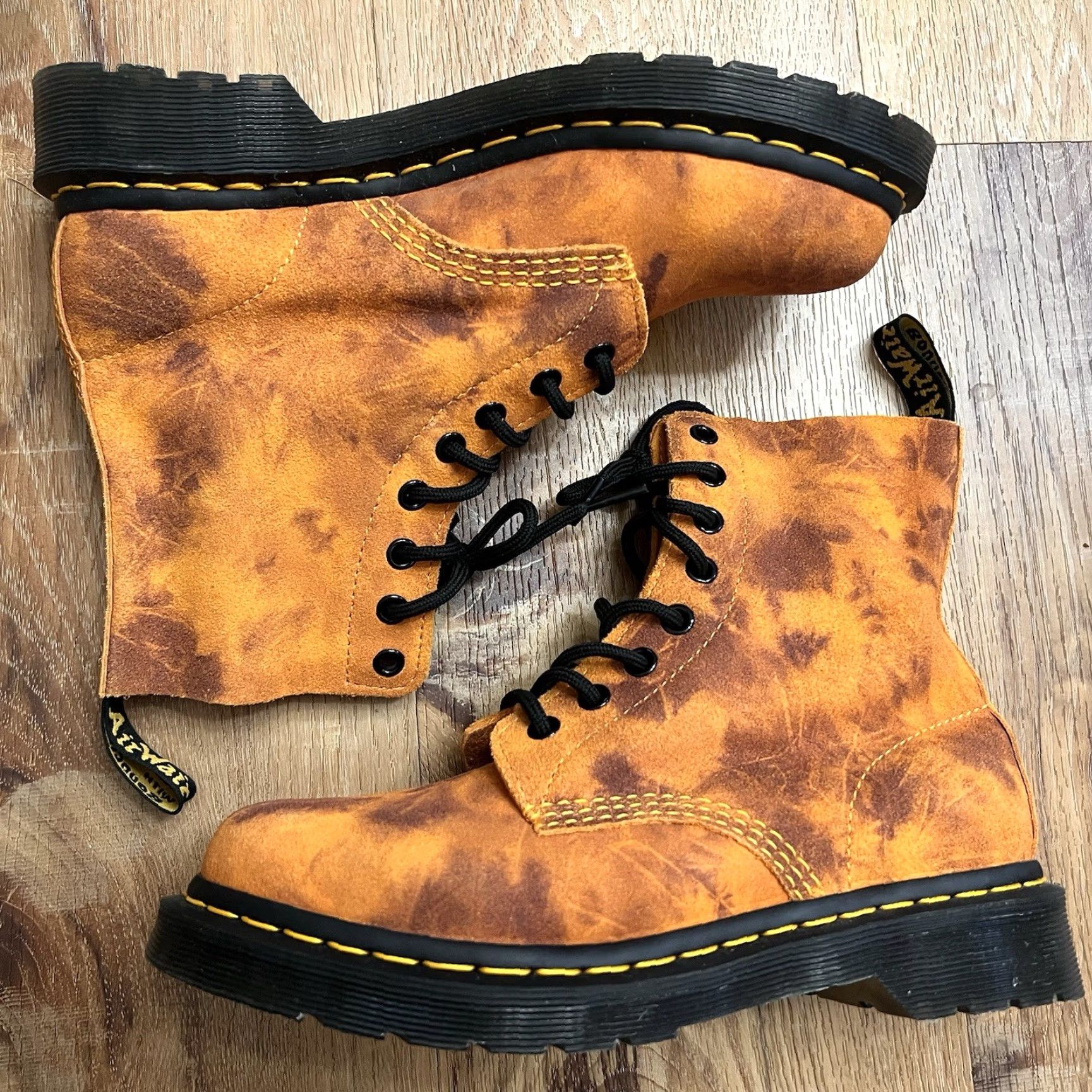 Dr. Martens DR. MARTENS 1460 Pascal Burnt Orange Tie Dye Boots Women EUC Leather Lined Comfort Rubber Sole Casual Size US 5 / IT 35 - 4 Thumbnail