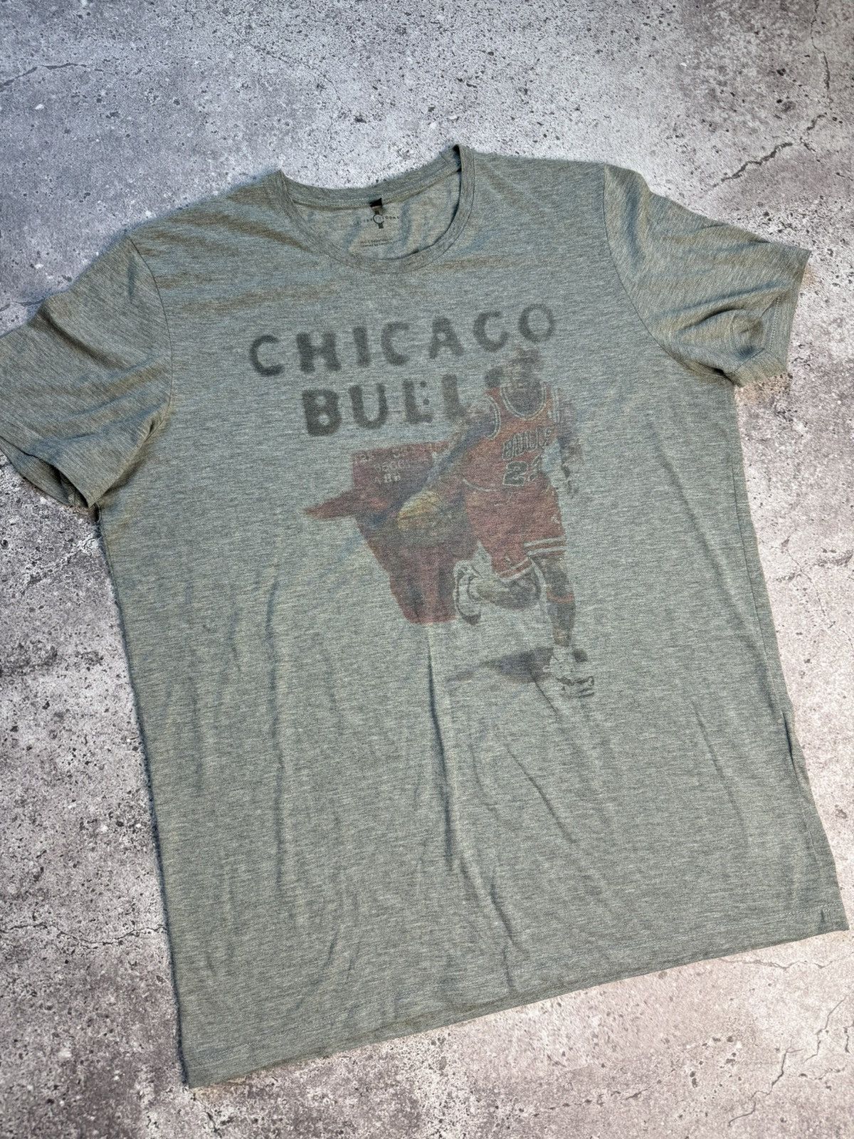 NBA × Vintage Chicago Bulls T Shirt Vintage Sportswear Size US XL / EU 56 / 4 - 2 Thumbnail