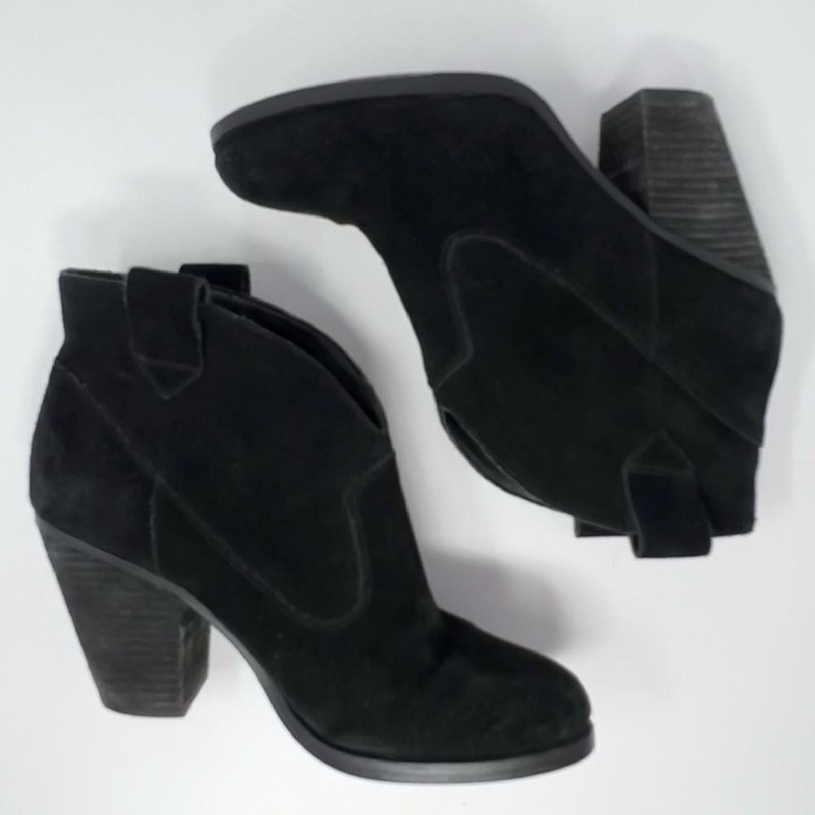 Vince Camuto Vince Camuto Hadrian Leather Ankle Booties Black Size 8.5M Size US 8.5 / IT 38.5 - 4 Thumbnail