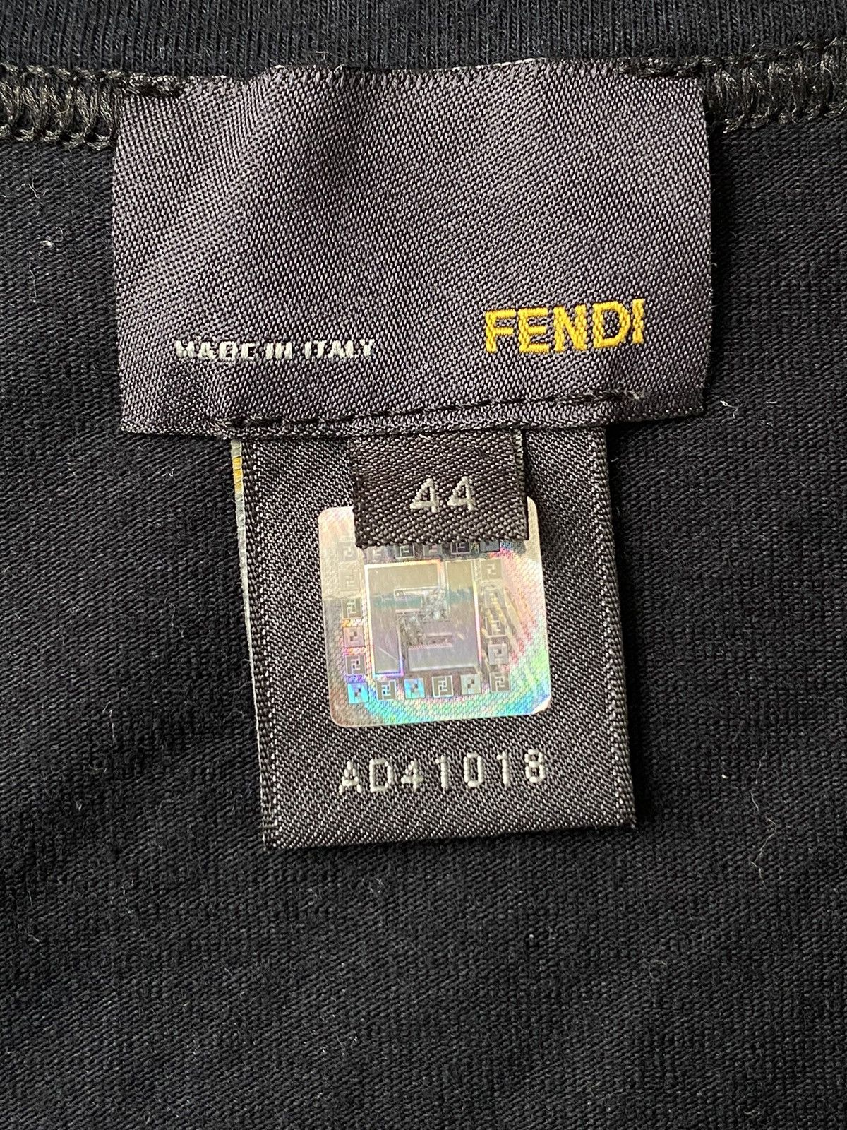 Fendi Fendi Italy V-Neck Tees Size M / US 6-8 / IT 42-44 - 4 Thumbnail