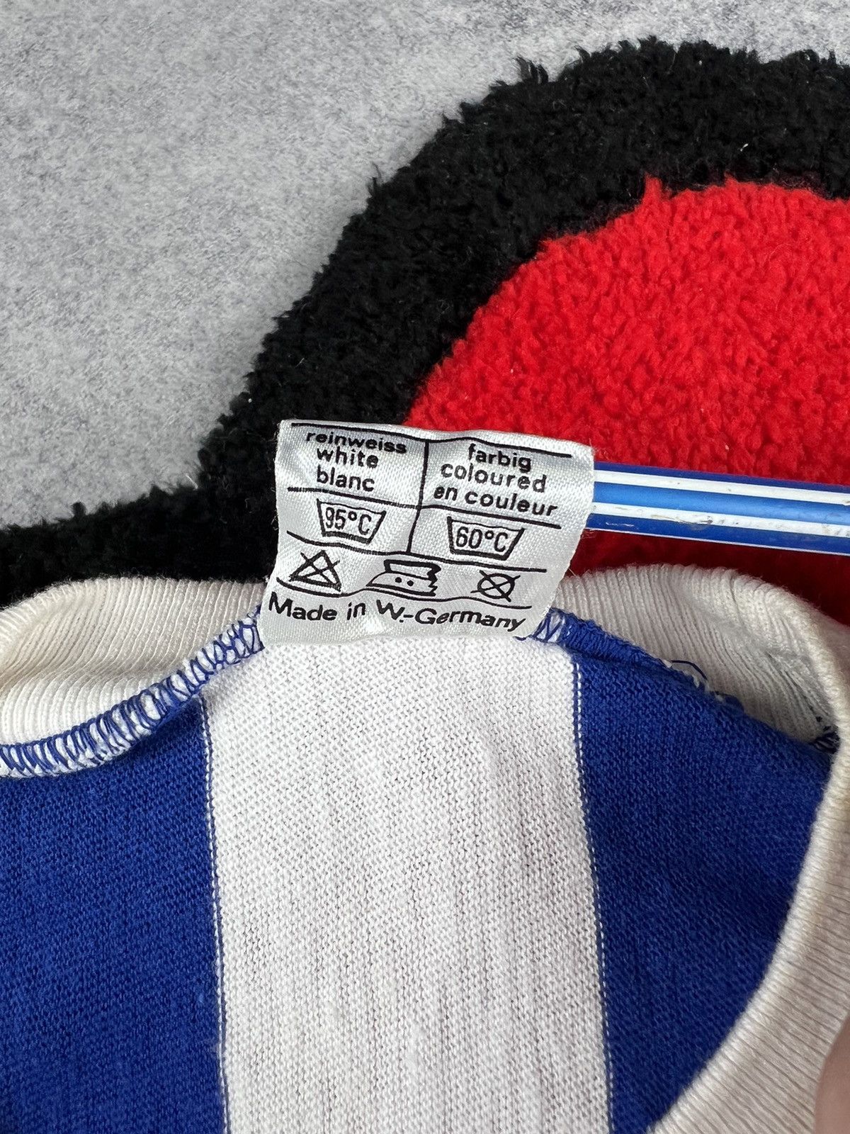 Other Vintage Erima 80s West Germany Blockcore Style Soccer Jersey Size US L / EU 52-54 / 3 - 7 Thumbnail
