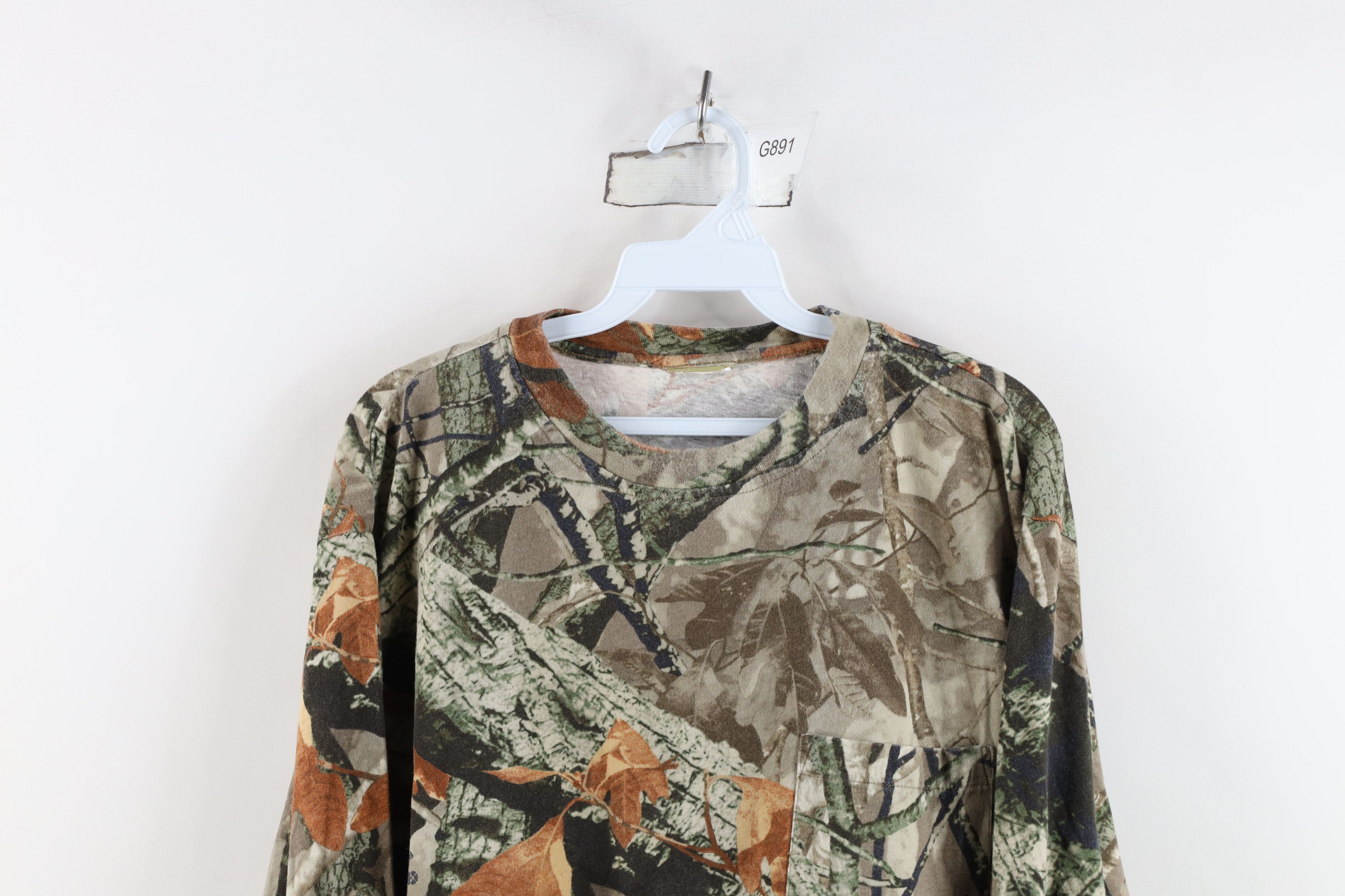 Vintage Vintage Y2K Streetwear Camouflage Long Sleeve Pocket T-Shirt Size US L / EU 52-54 / 3 - 2 Thumbnail