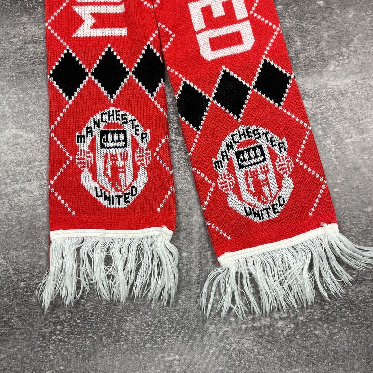 2000-01 Manchester United Vintage Scarf