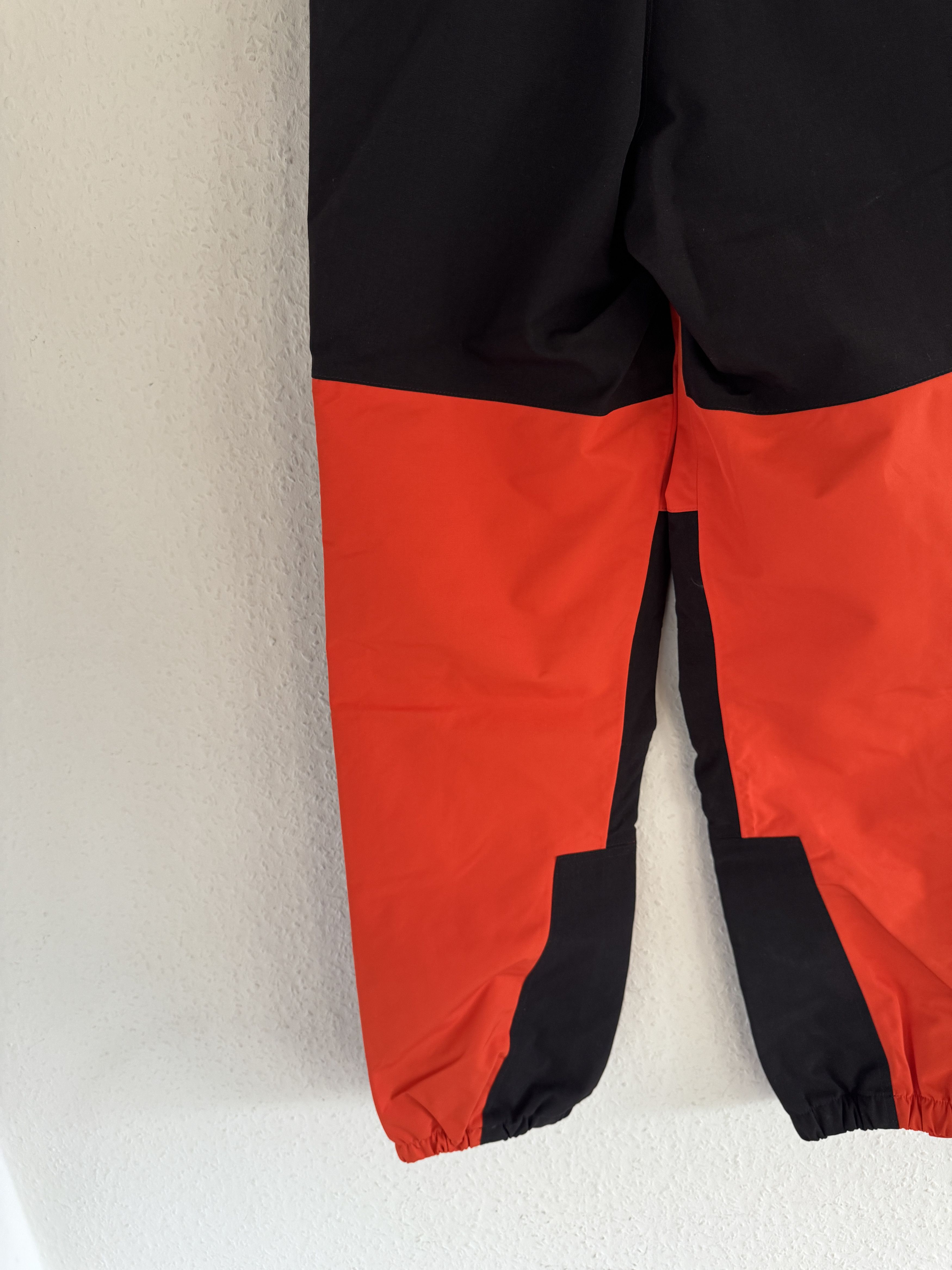 Gucci × The North Face Nylon Track Pants Size US 26 / EU 42 - 10 Thumbnail