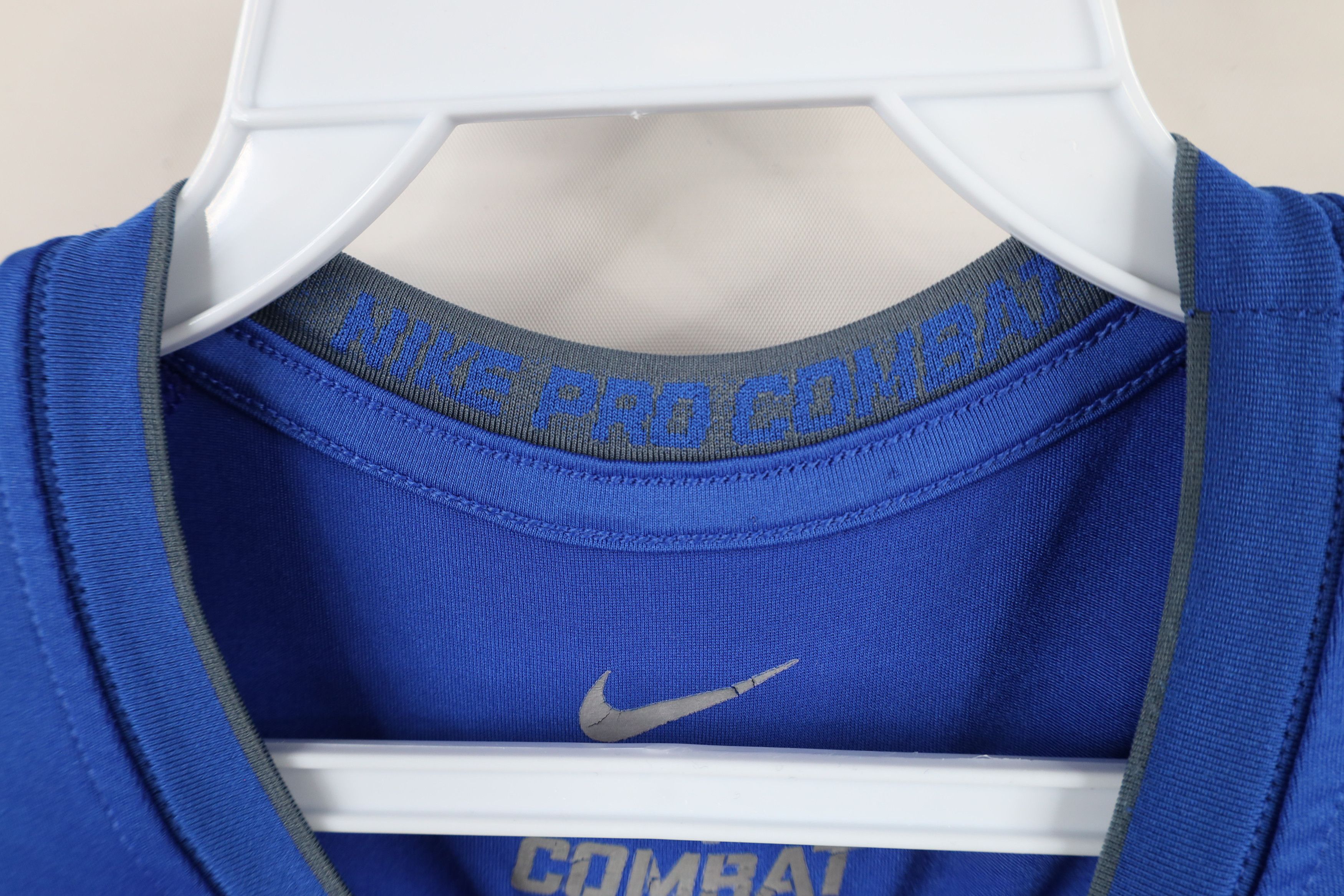 Nike × Vintage Nike Pro Combat Compression Gym Training T-Shirt Royal Blue Size US L / EU 52-54 / 3 - 6 Thumbnail