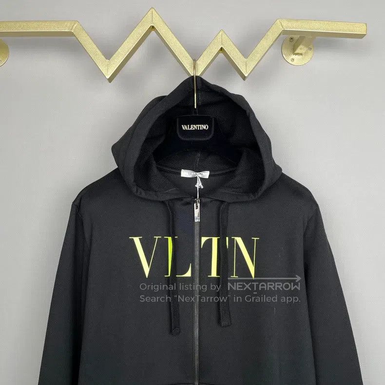 Valentino Valentino Hooded zippered sweatshirt monogram print jacket Size US S / EU 44-46 / 1 - 2 Thumbnail