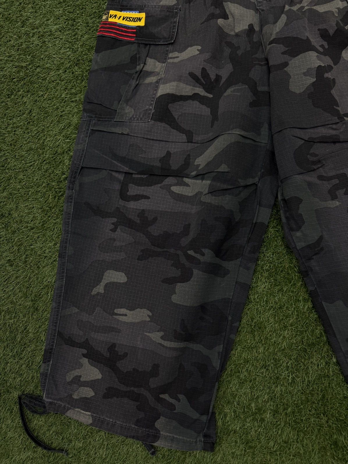 Vale Vale VA-1 Black Camo Cargo Sweatpants Size (30) NEW Size US 30 / EU 46 - 5 Thumbnail